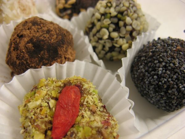 Castiga dulciuri raw-organice Sportychoco