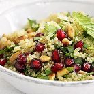 Salata de quinoa cu rodie si seminte
