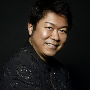 (P) Givenchy te invita in Sephora, la un machiaj profesionist realizat de Kaz Hiruma
