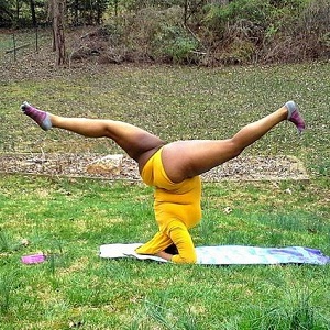 Profesoara de yoga care a invins gravitatia (si pronosticurile pesimiste)