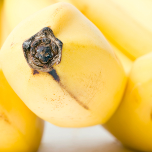 Cum sa ingheti bananele pentru smoothie