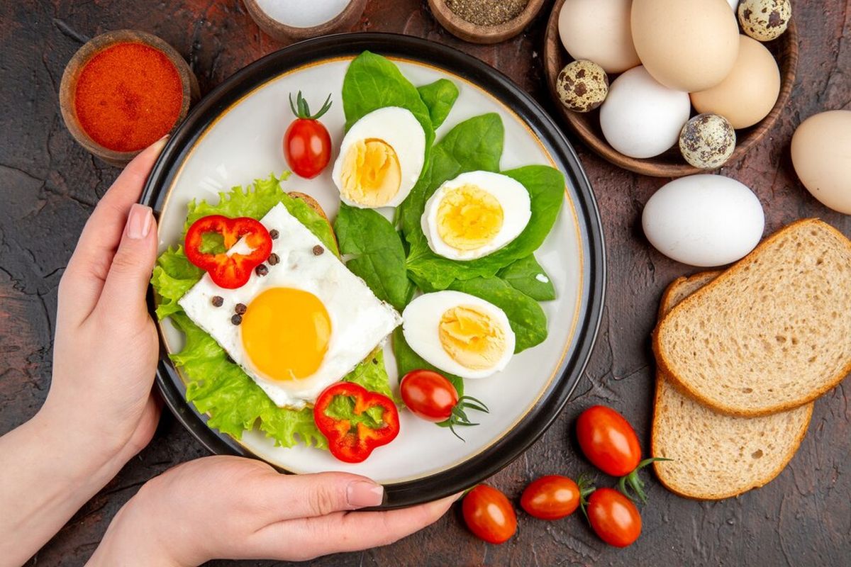 Ce se întâmplă în organism dacă consumi două ouă zilnic