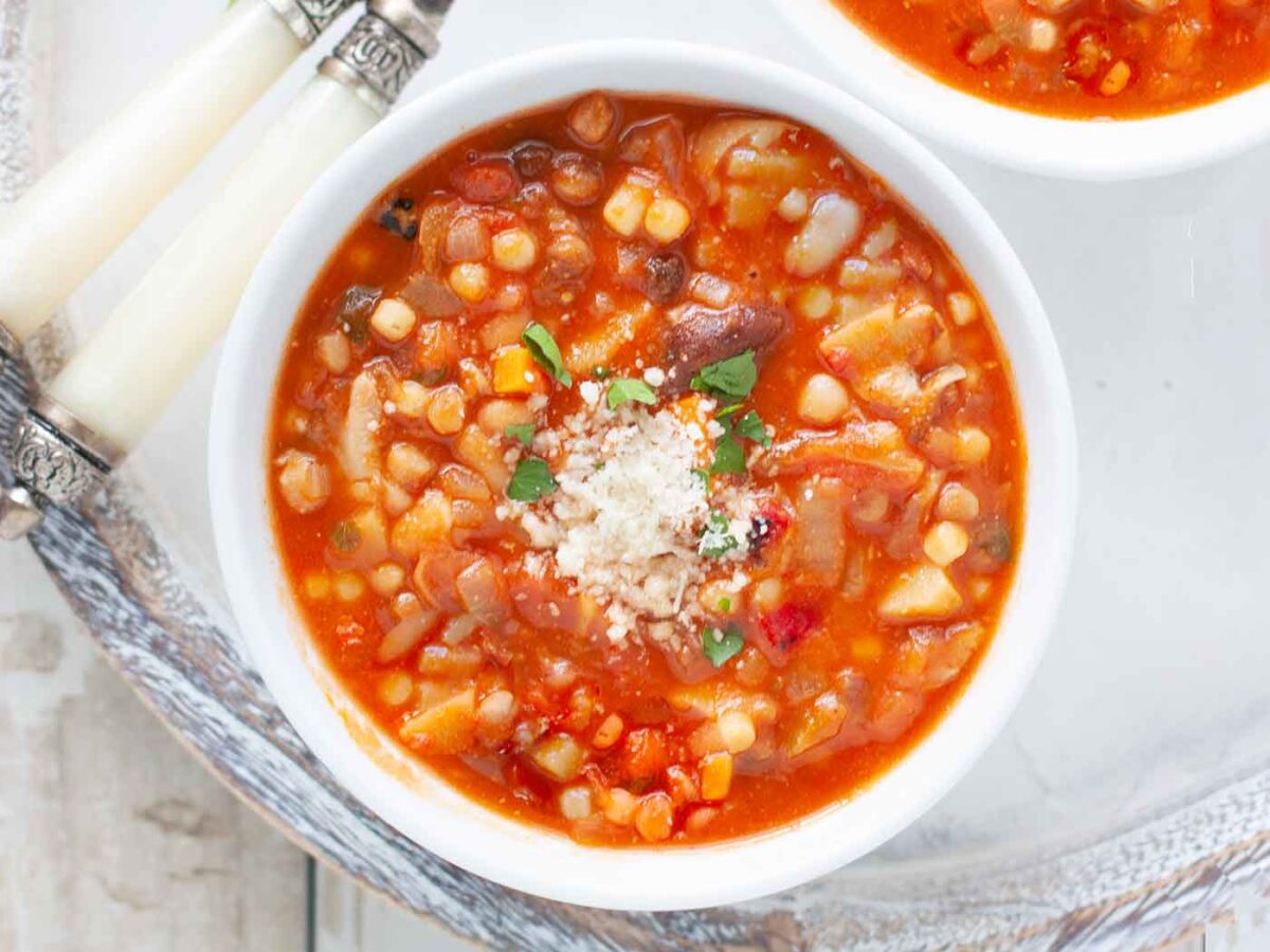 Rețetă minestrone sardiniană, supa longevității oamenilor care trăiesc până la 100 de ani