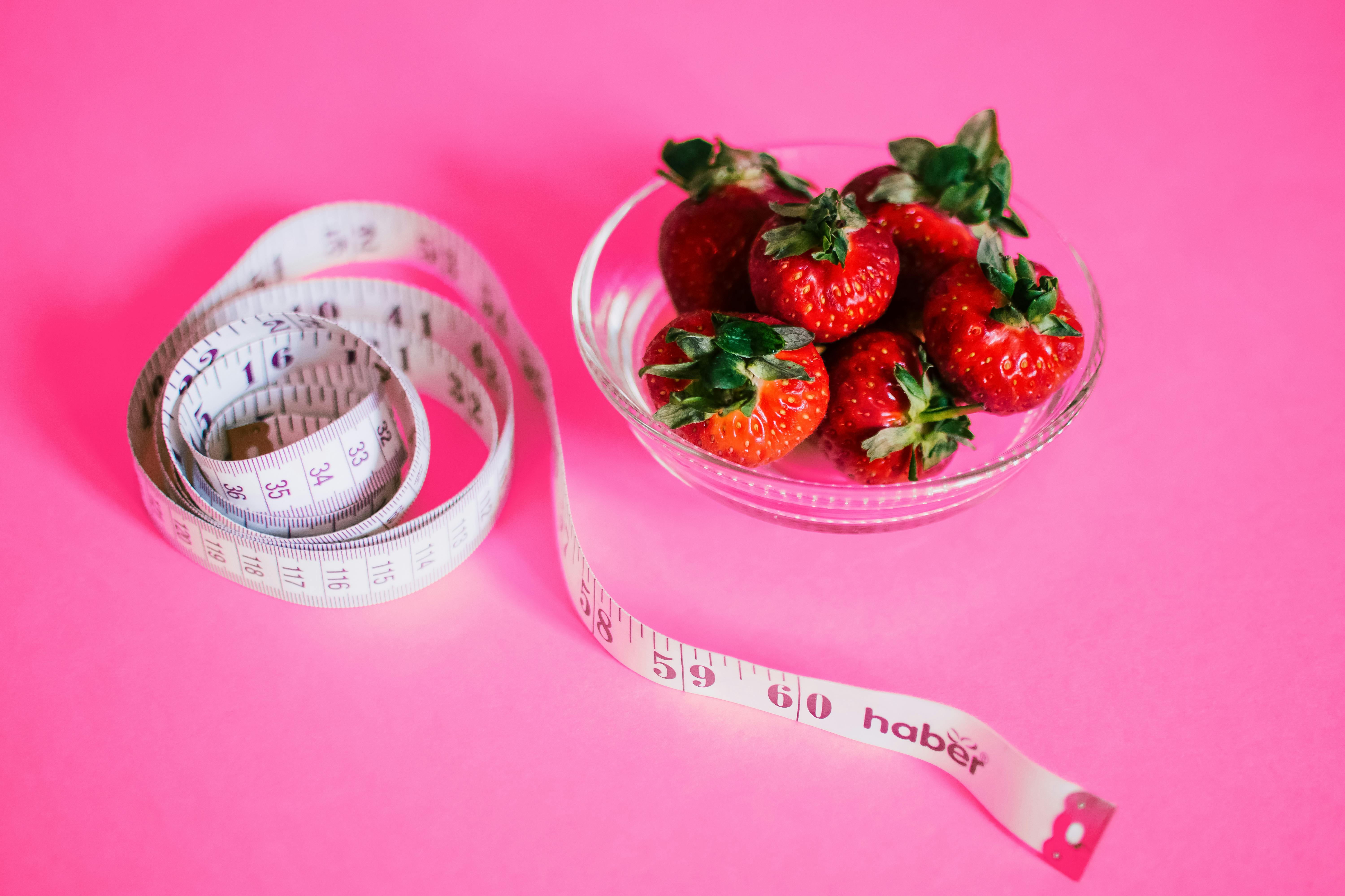 10 alimente cu zero calorii pe care să le adaugi în farfurie