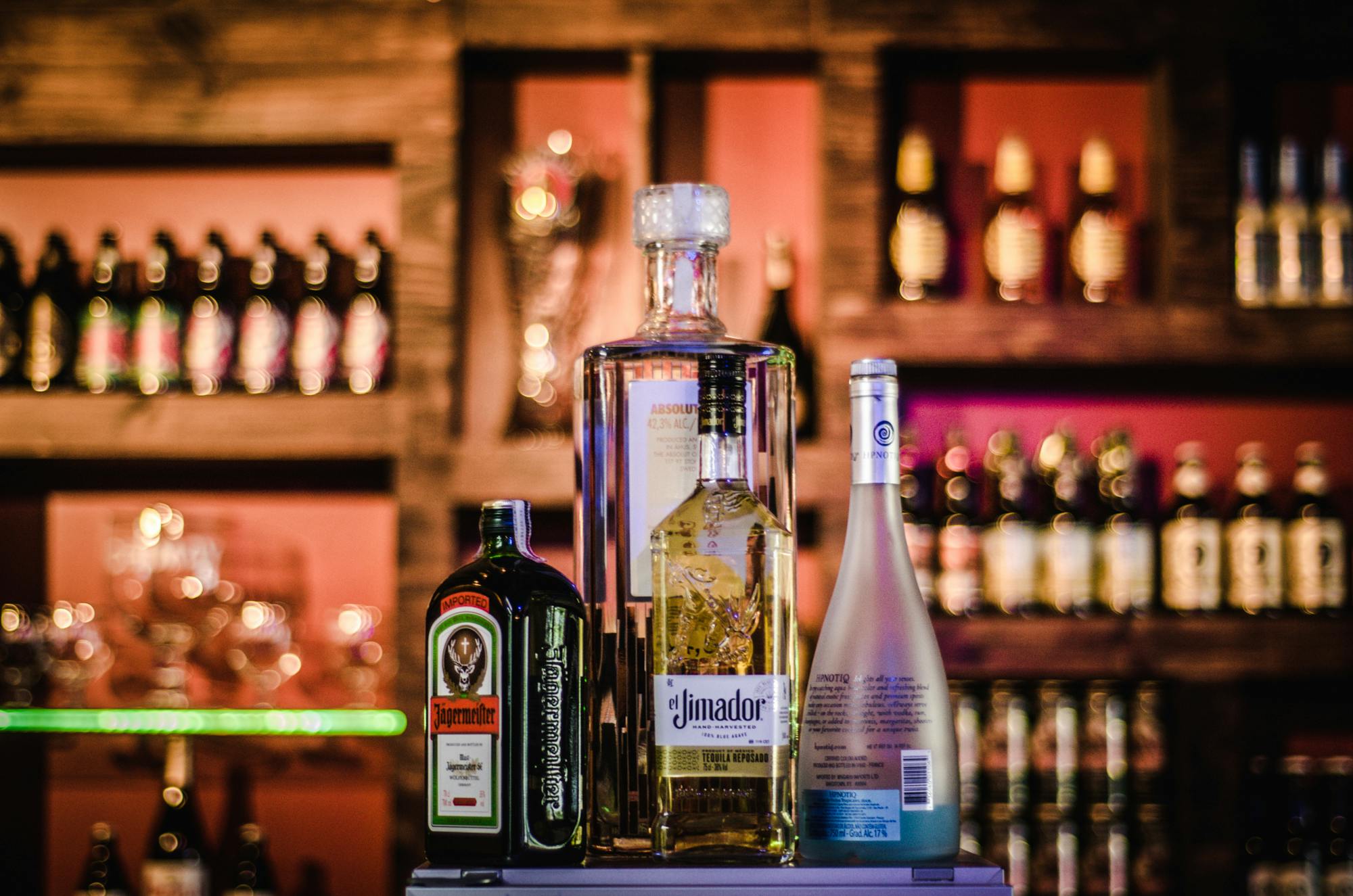 În Rusia ar putea fi interzisă vânzarea alcoolului în weekend
