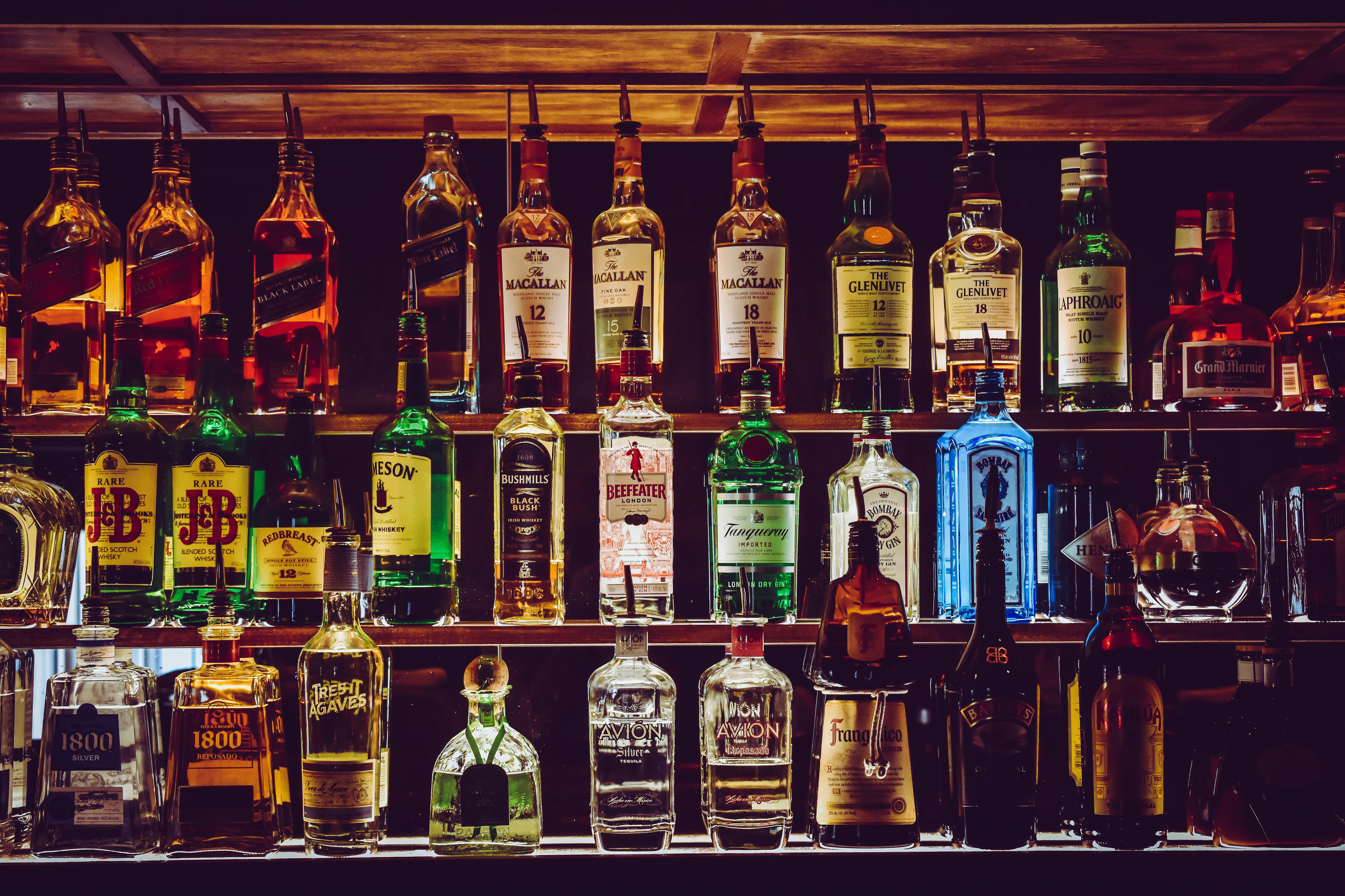 În Rusia ar putea fi interzisă vânzarea alcoolului în weekend. Sursa foto Pexels.com