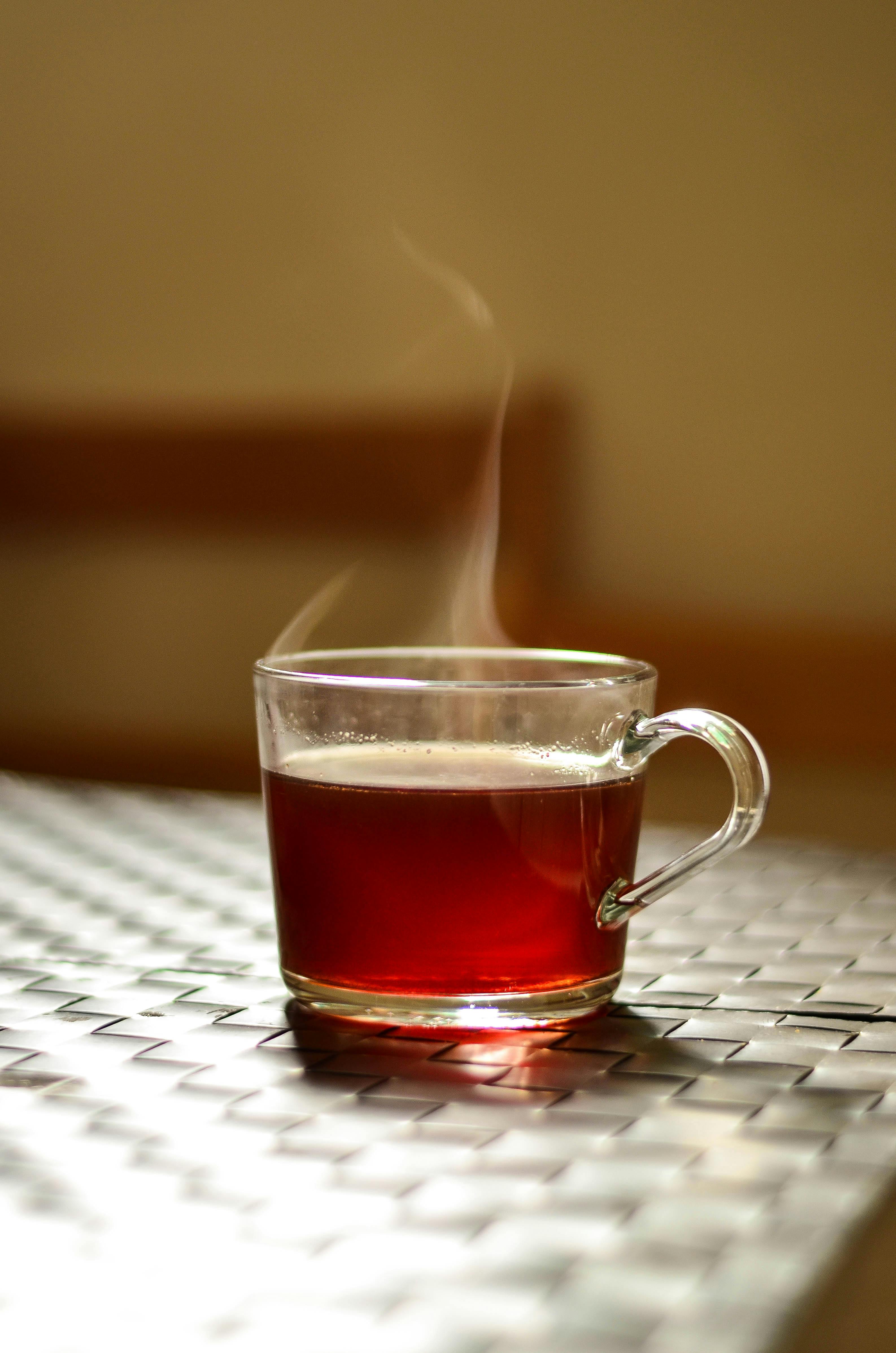 Top 12 ceaiuri pentru crampe menstruale. sursa foto pexels.com