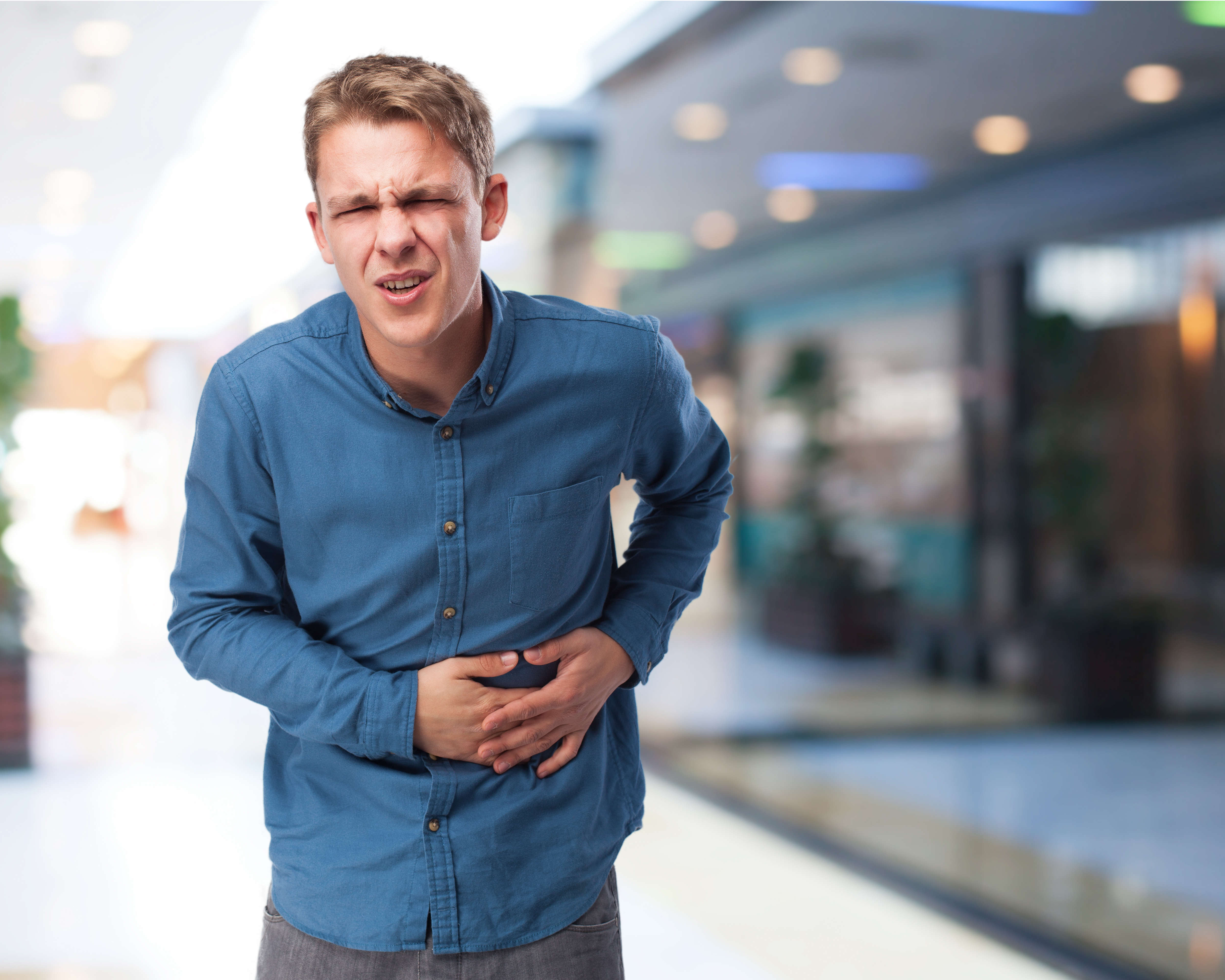 „Cel mai puțin recunoscut” semn al cancerului este un simptom comun apărut după masă