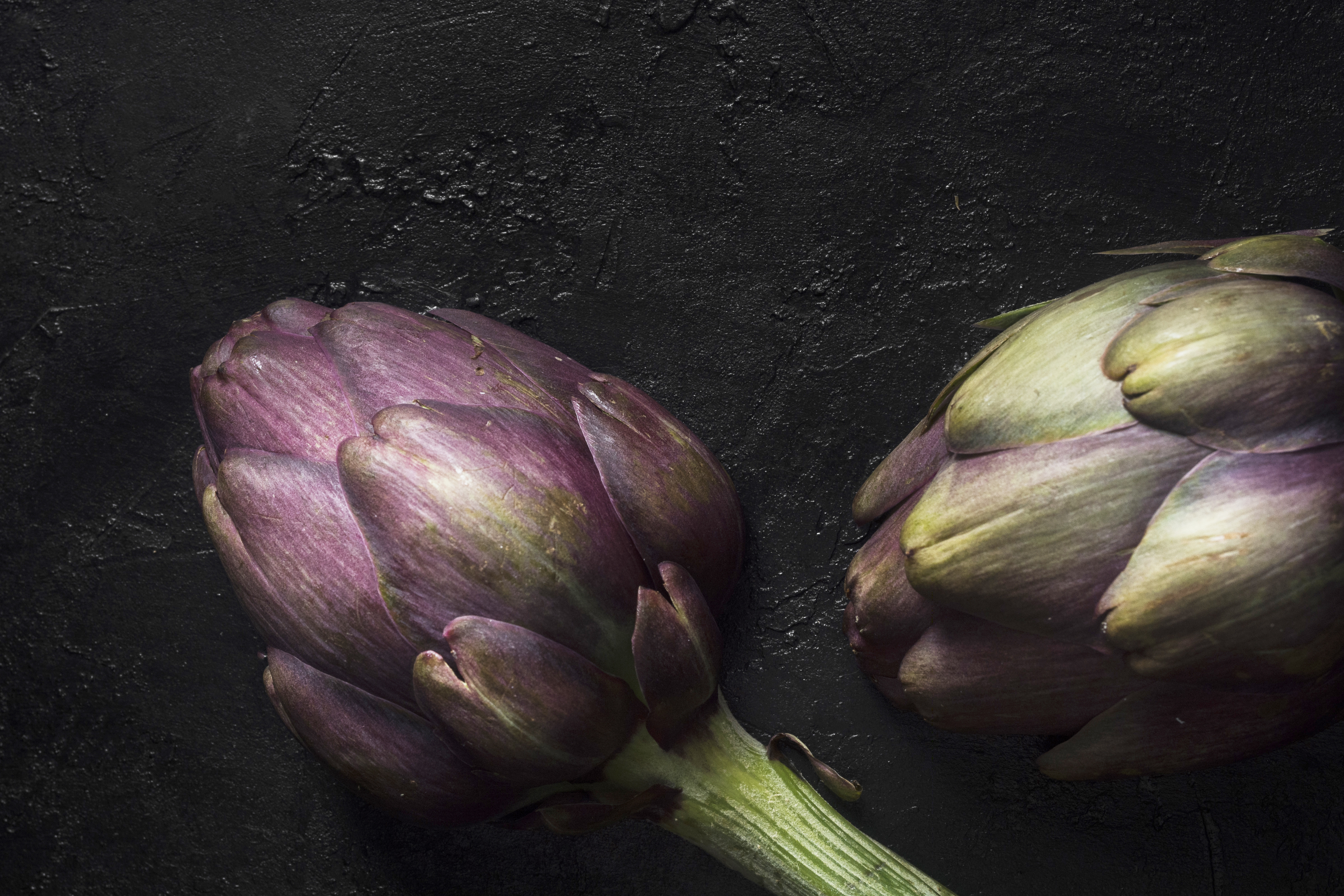 Consumă anghinare violet în Veneția. sursa foto freepik.com