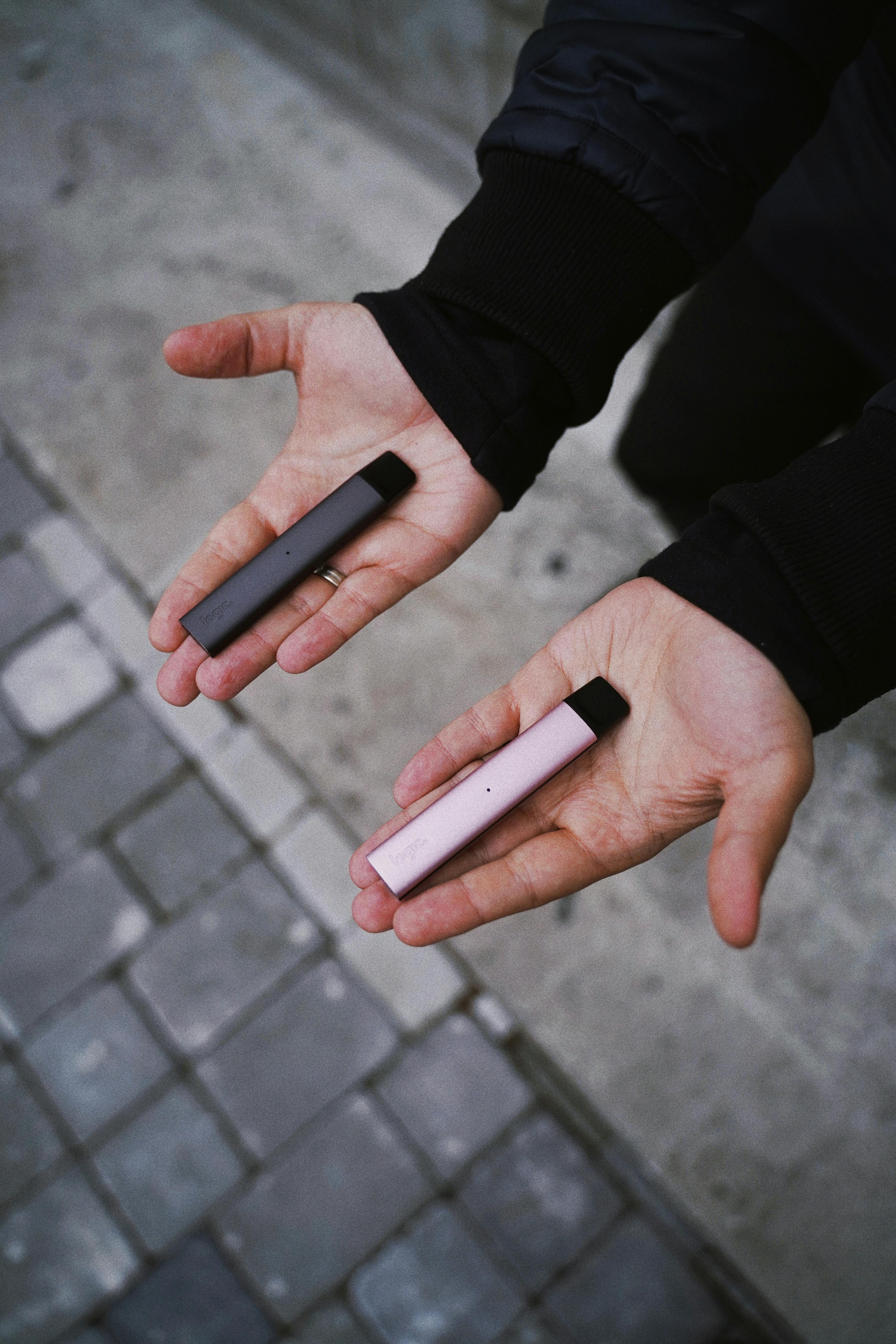 Anglia a interzis vape-urile de unică folosință. sursa foto pexels.com