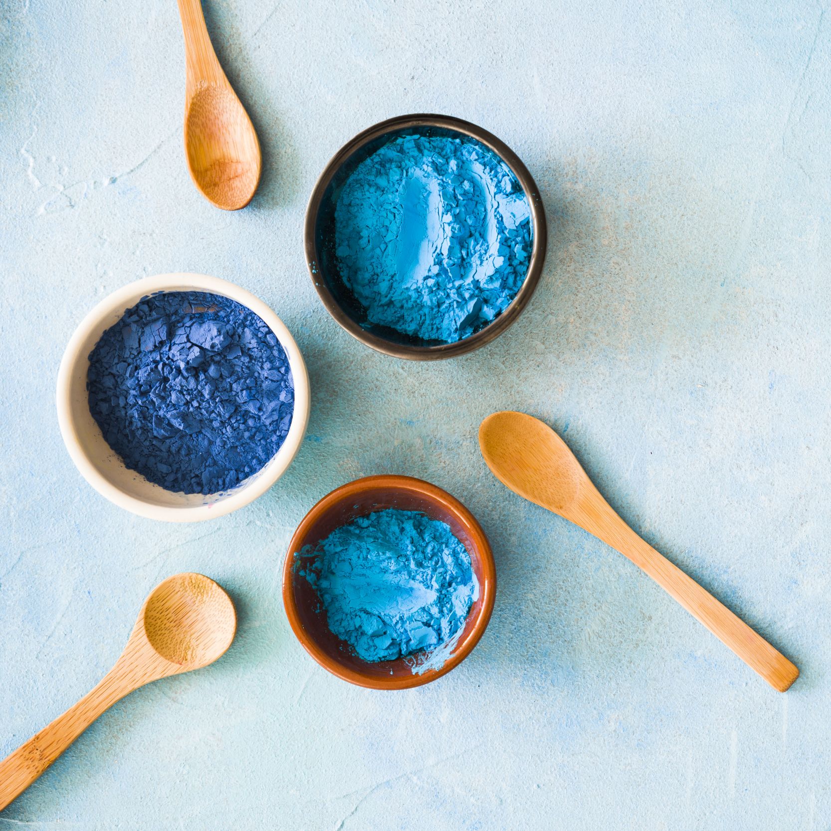 Spirulina albastră ajută la slăbit. sursa foto freepik.com