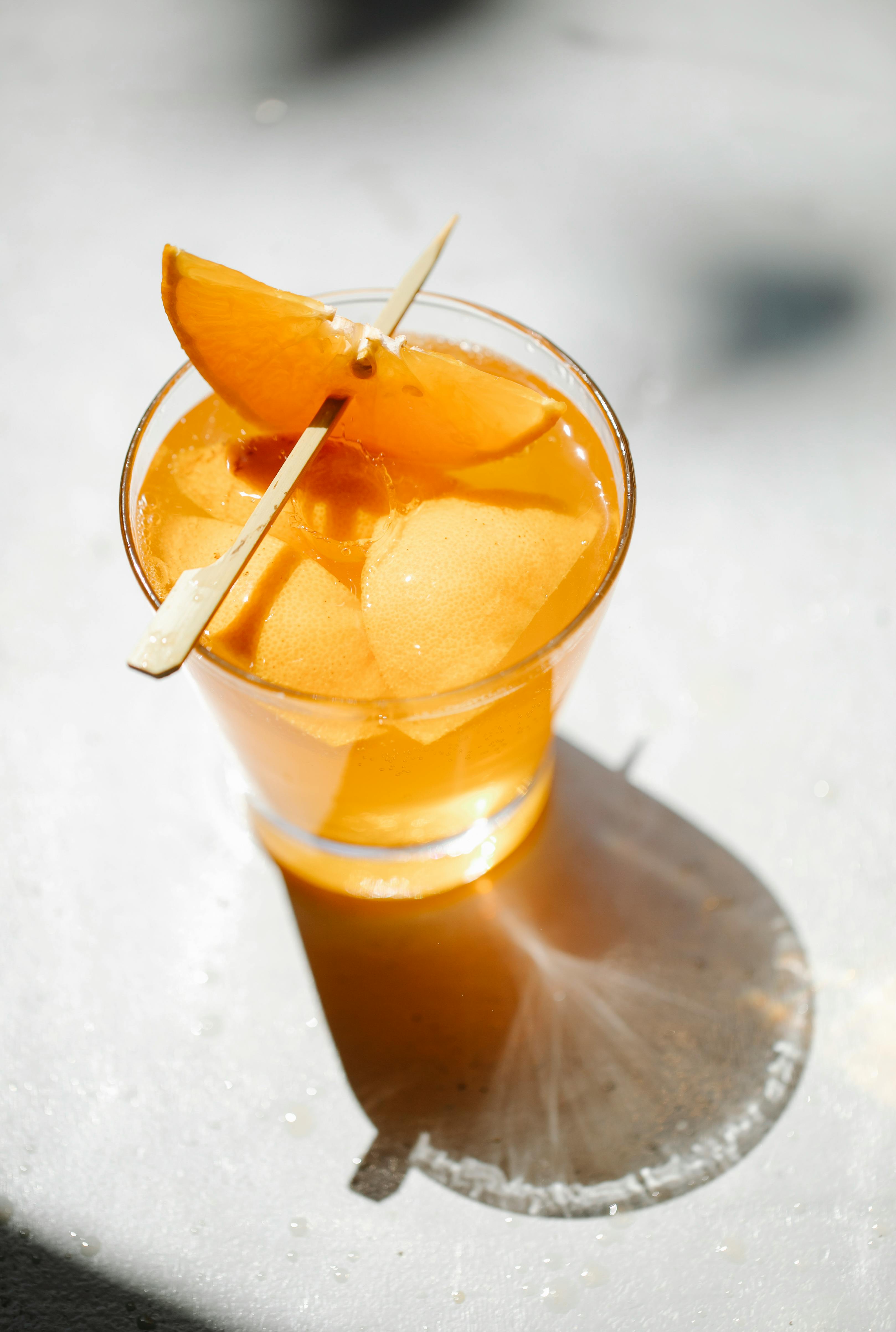 Ce trebuie să știi despre cocktailurile cu cortizol. sursa foto pexels.com