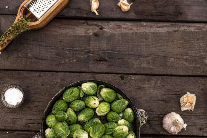 Cum se curăță și se prepară corect varza de Bruxelles. Sfaturi simple pentru un rezultat delicios
