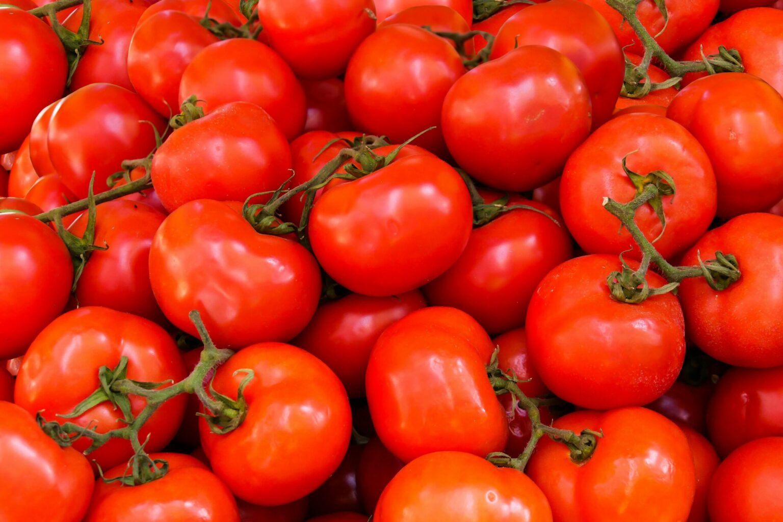 De unde provine cartoful? Din leguma pe care o punem des la salată ...