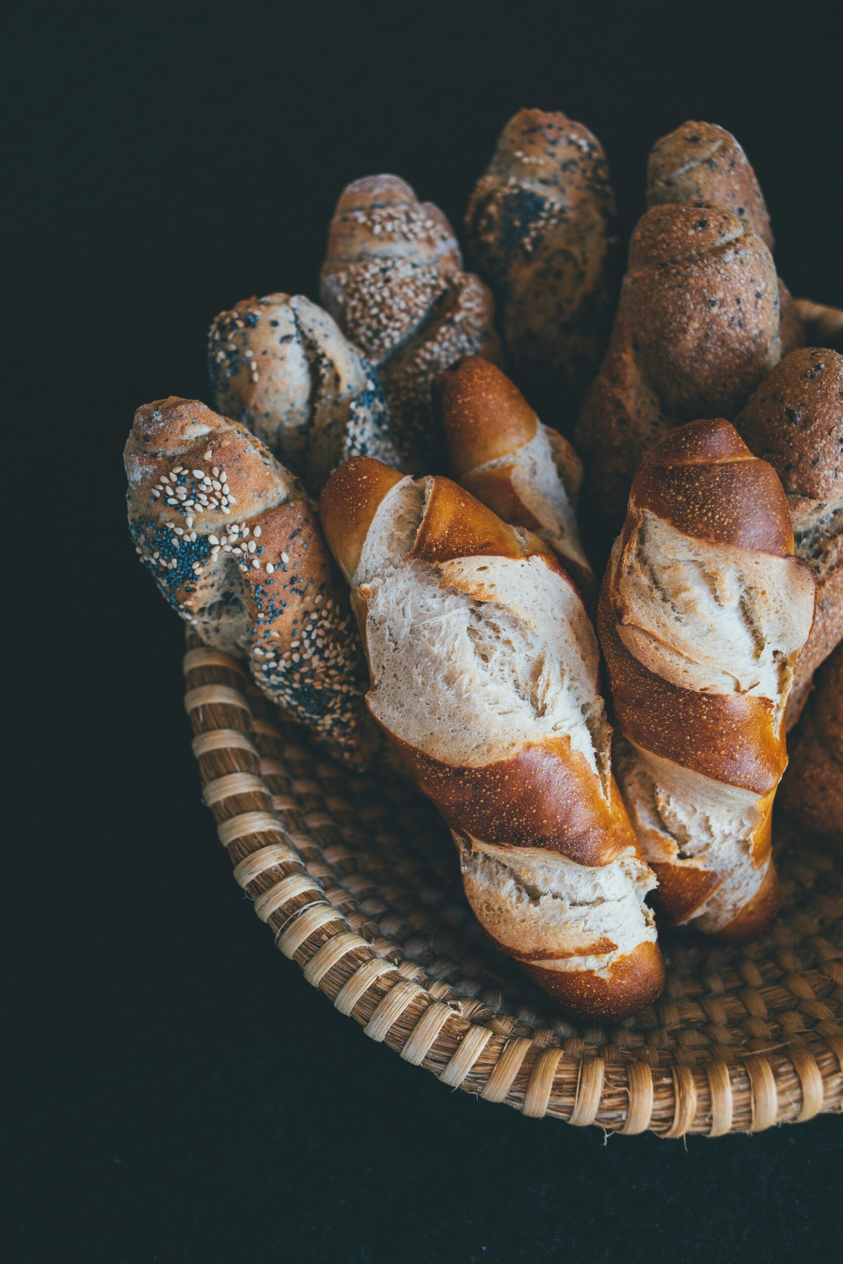 Alimentele cu gluten afectează și persoanele cu tiroidă. sursa foto pexels.com