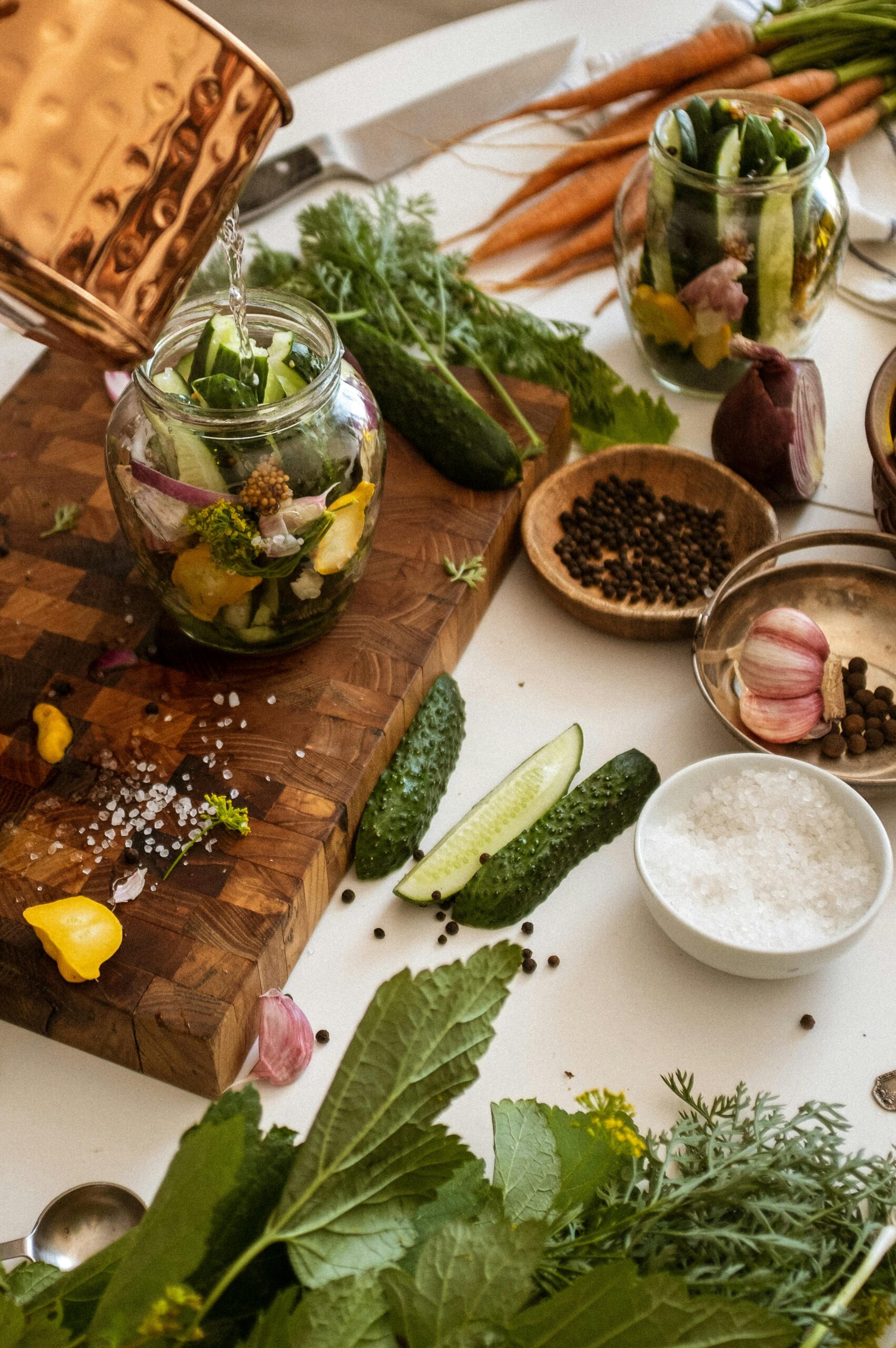 Această rețetă oferă un gust mai delicat și o aromă discretă, păstrând în același timp legumele crocante și pline de prospețime. sursa foto pexels.com