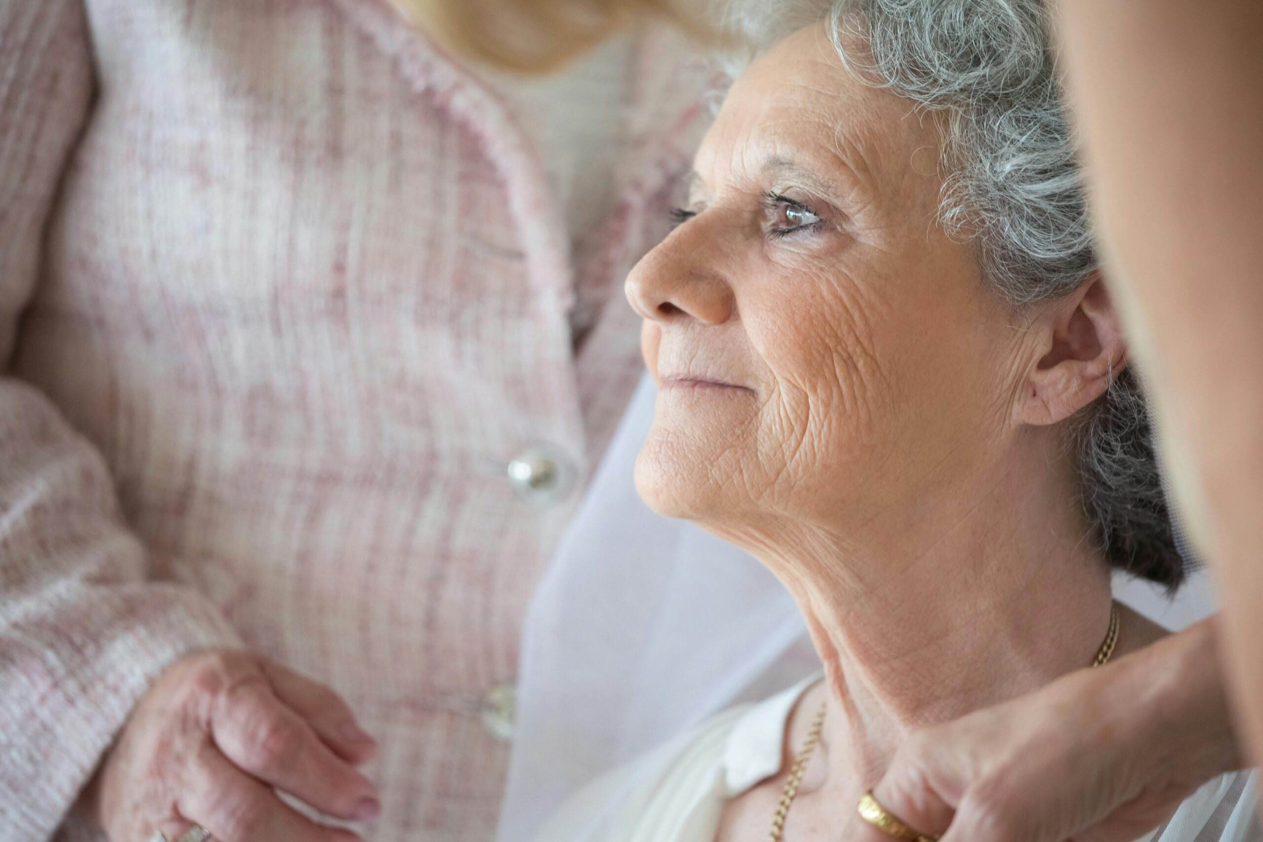 aladia este asociată cu acumularea de proteine amiloide și cu reducerea producției de acetilcolină, neurotransmițător esențial pentru memorie și raționament. sursa foto pexels.com