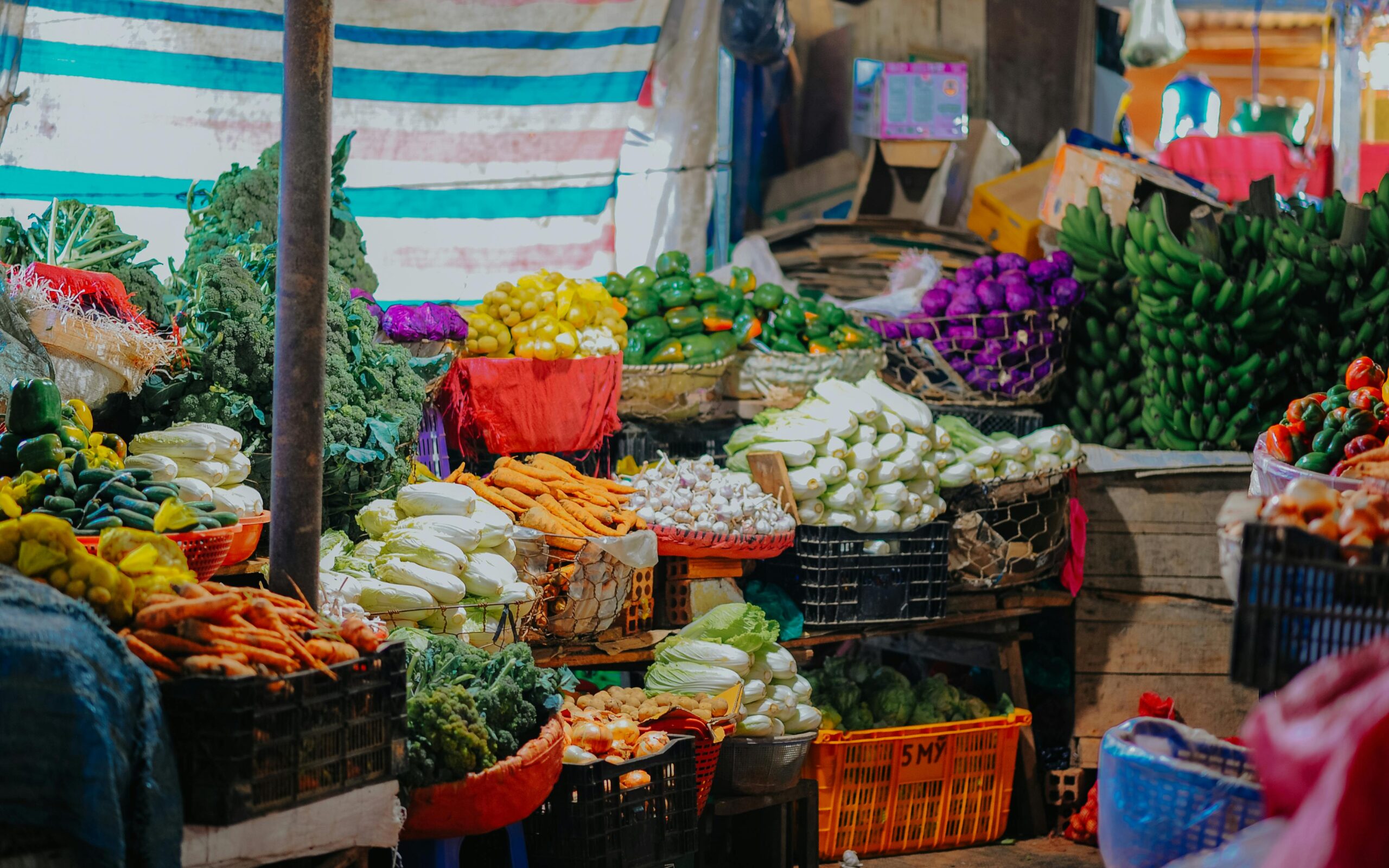 Deserturile care conțin legume mențin și aluaturile umede și dulci fără a adăuga cantități mari de zahăr. sursa foto pexels.com