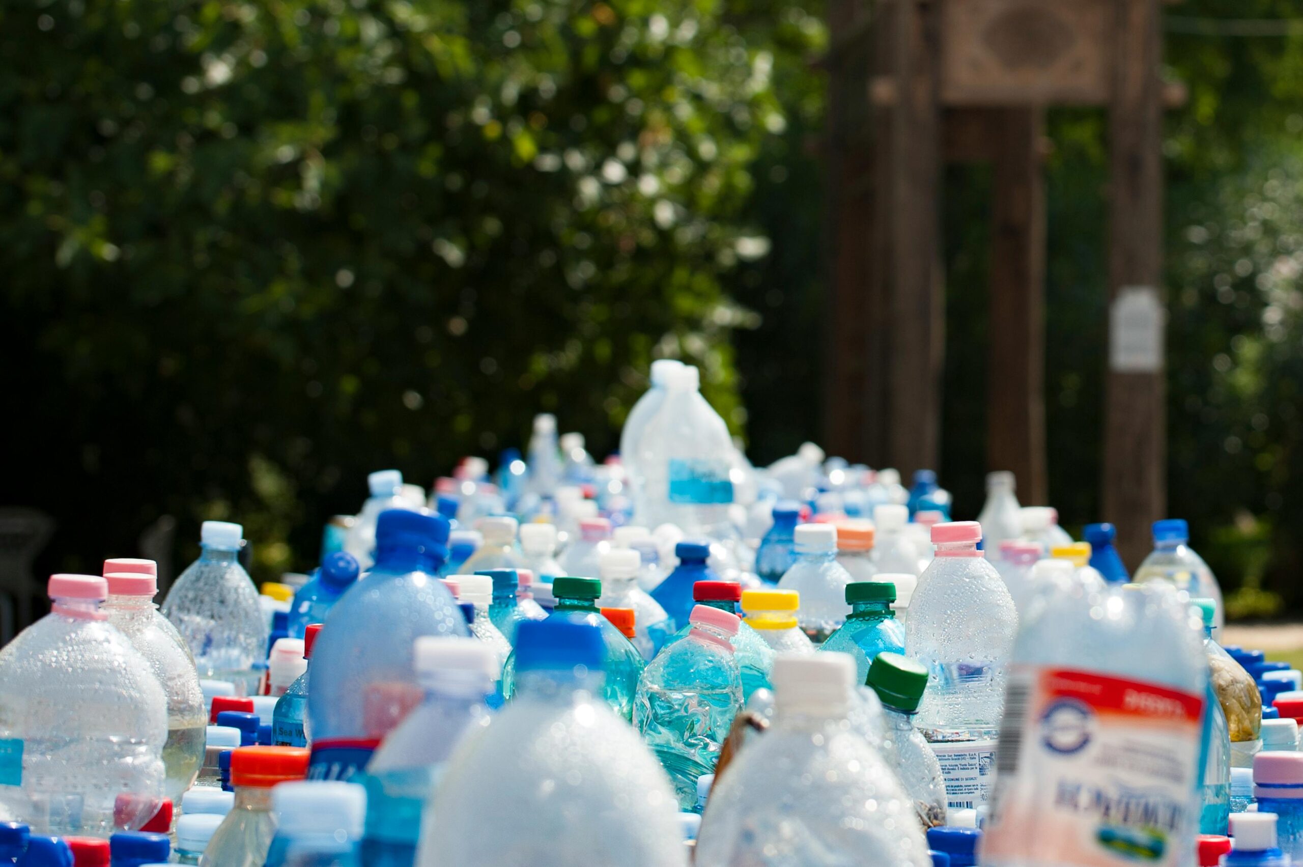 Frumusețea tropicală a insulelor Phi Phi din Thailanda, sufocată de deșeuri din plastic. sursa foto pexels.com