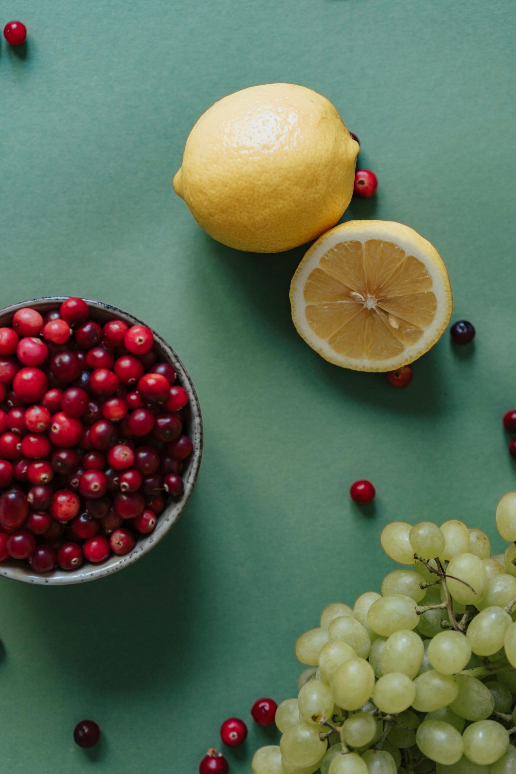 Sunt o sursă bună de vitamine și minerale precum vitamina C, E, K și mangan. sursa foto pexels.com