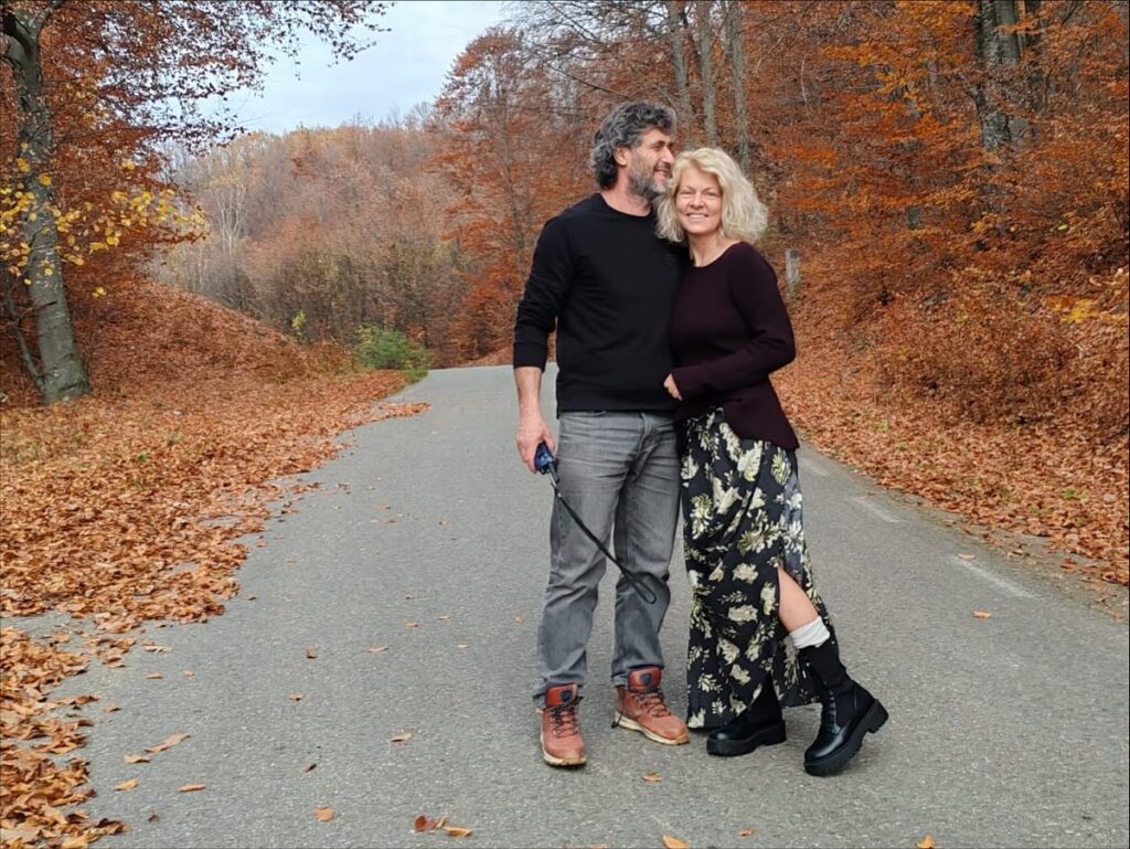 Dragoș Bucur s-a apucat de apicultură, dar a descoperit că e alergic la înțepături. sursa foto pexels.com