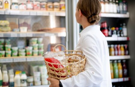 Avertizare ANSVSA privind achiziția de alimentelor de post din mediul online și de la vânzători neautorizați