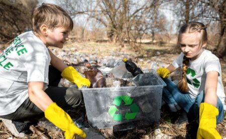 Copiii care se murdăresc sunt mai sănătoși. Legătura dintre joaca în natură și imunitatea puternică