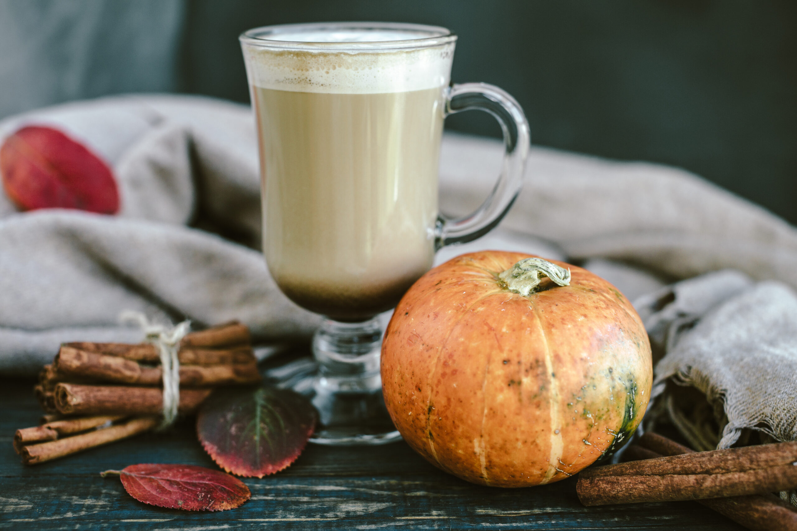 Americanii cheltuiesc anual 500 de milioane de dolari pe produse cu aromă de pumpkin spice, sursa foto freepik