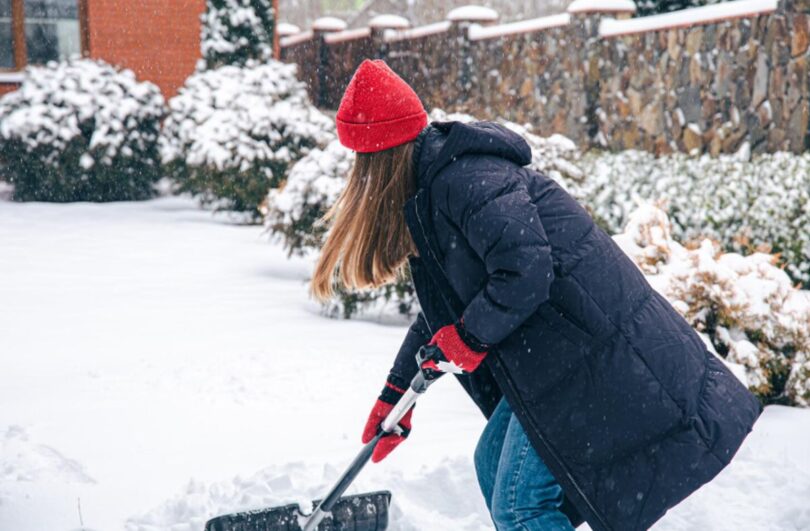 Ce se întâmplă în organism când dai zăpada cu lopata