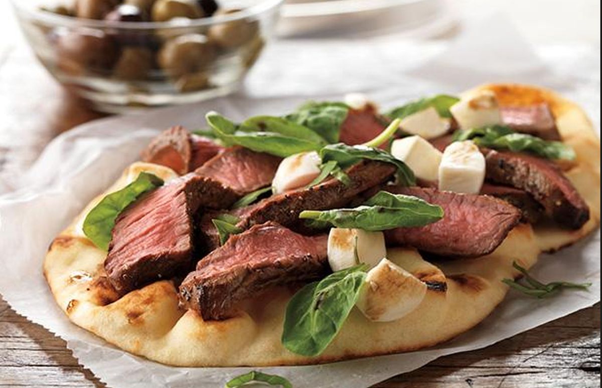 Carnea de struț, nelipsită de pe mesele românilor de Crăciun