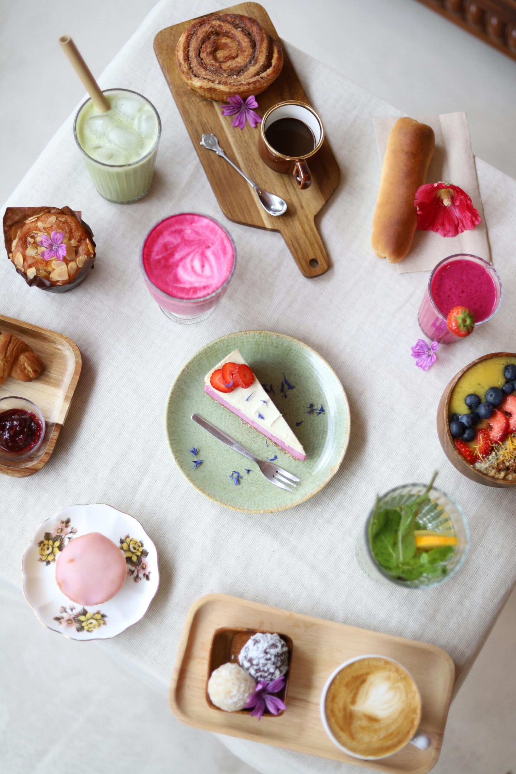 Există mai multe motive pentru care corpul tău poate dori zahăr la primele ore ale zilei. foto: pexels.com