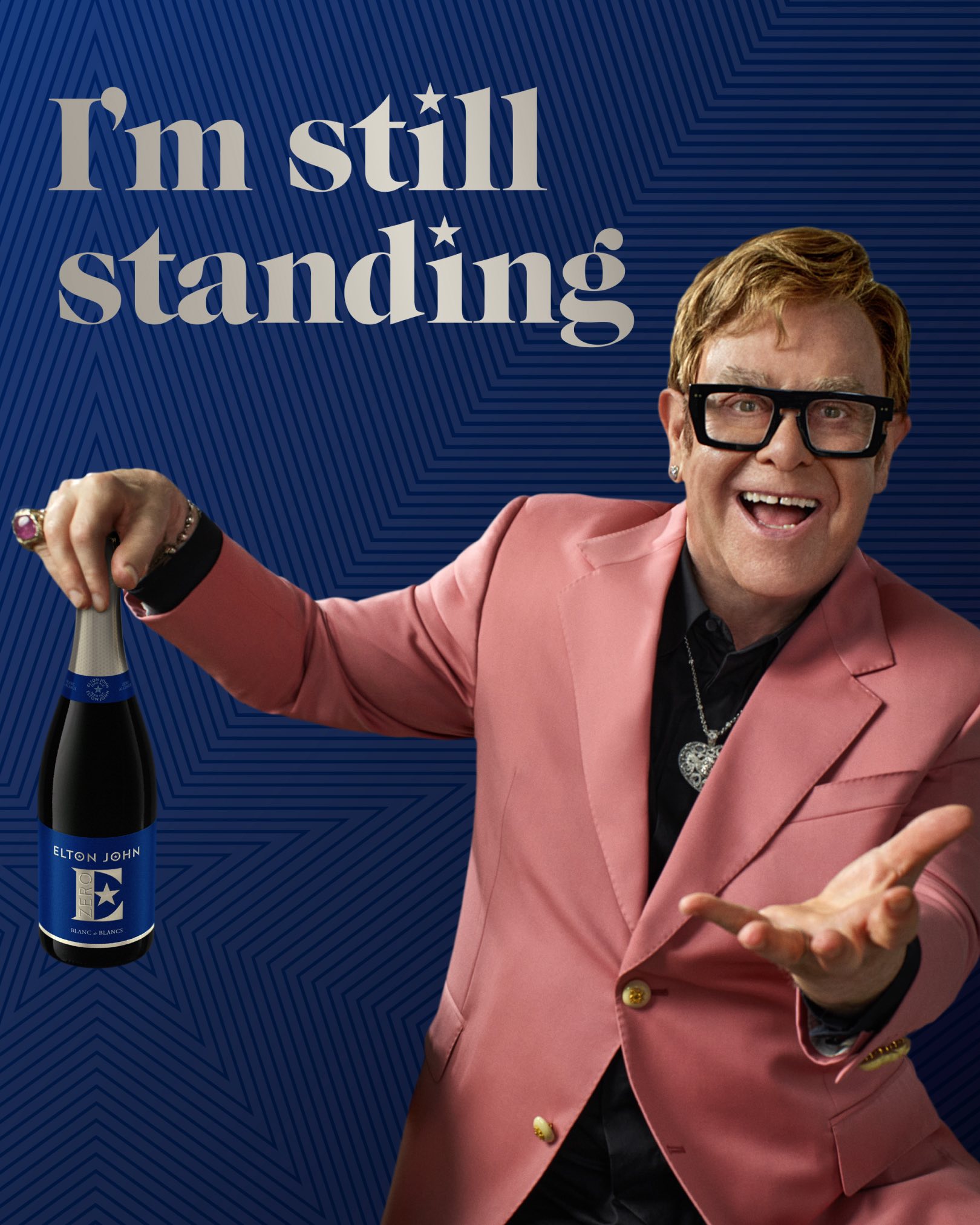 Băutura este creată printr-un proces inovator care permite dezvoltarea completă a gustului, texturii și caracterului fără a produce alcool în nicio etapă. sursa foto Elton John.com