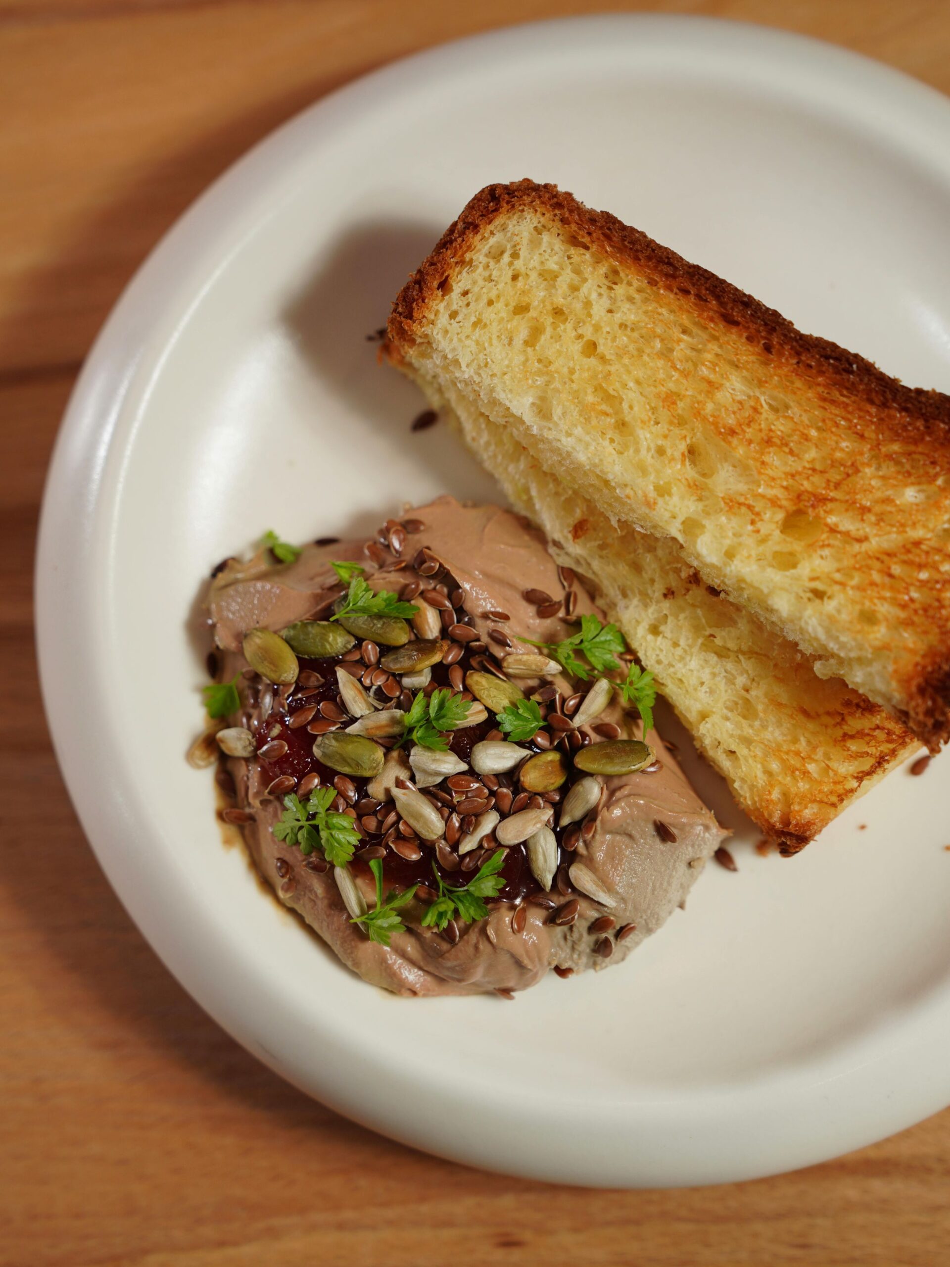 Ciupercile gătite au în medie aproximativ 28 kcal la 100 g, oferind puțină proteină, fibre și potasiu. foto: pexels.com