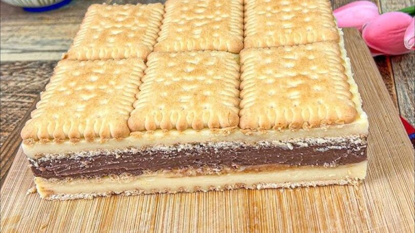 Prăjitură de post cu biscuiți și budincă. Nu e nevoie să o bagi la cuptor