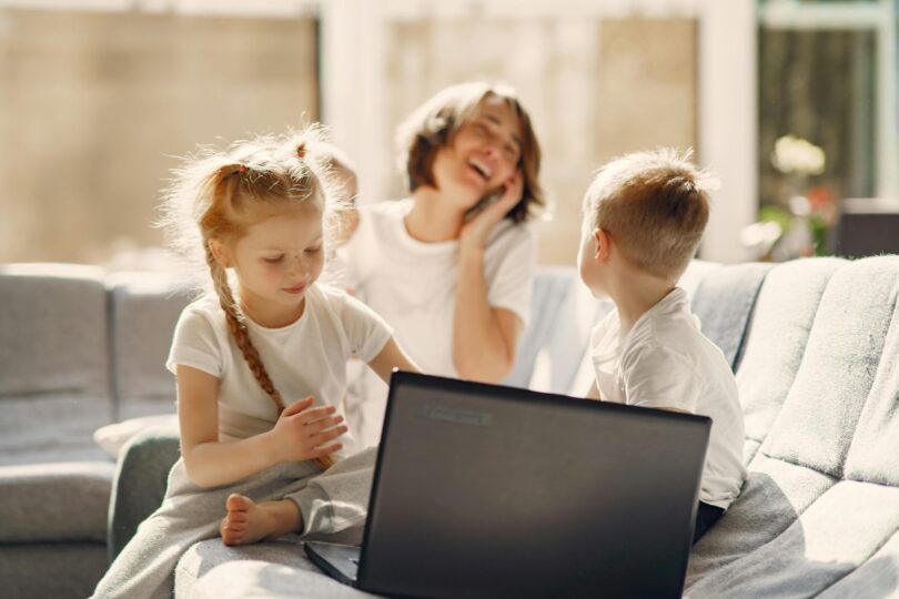 Ce moștenești de la mama ta? 10 trăsături importante
