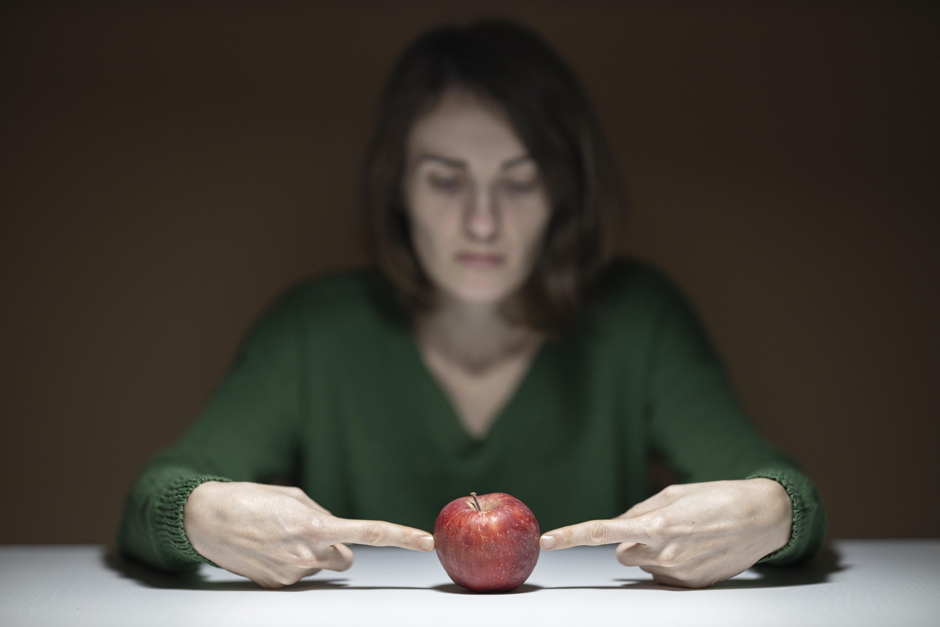 Cel mai important obicei la care ar trebui să renunți este să mănânci prea puțin. foto: pixabay.com