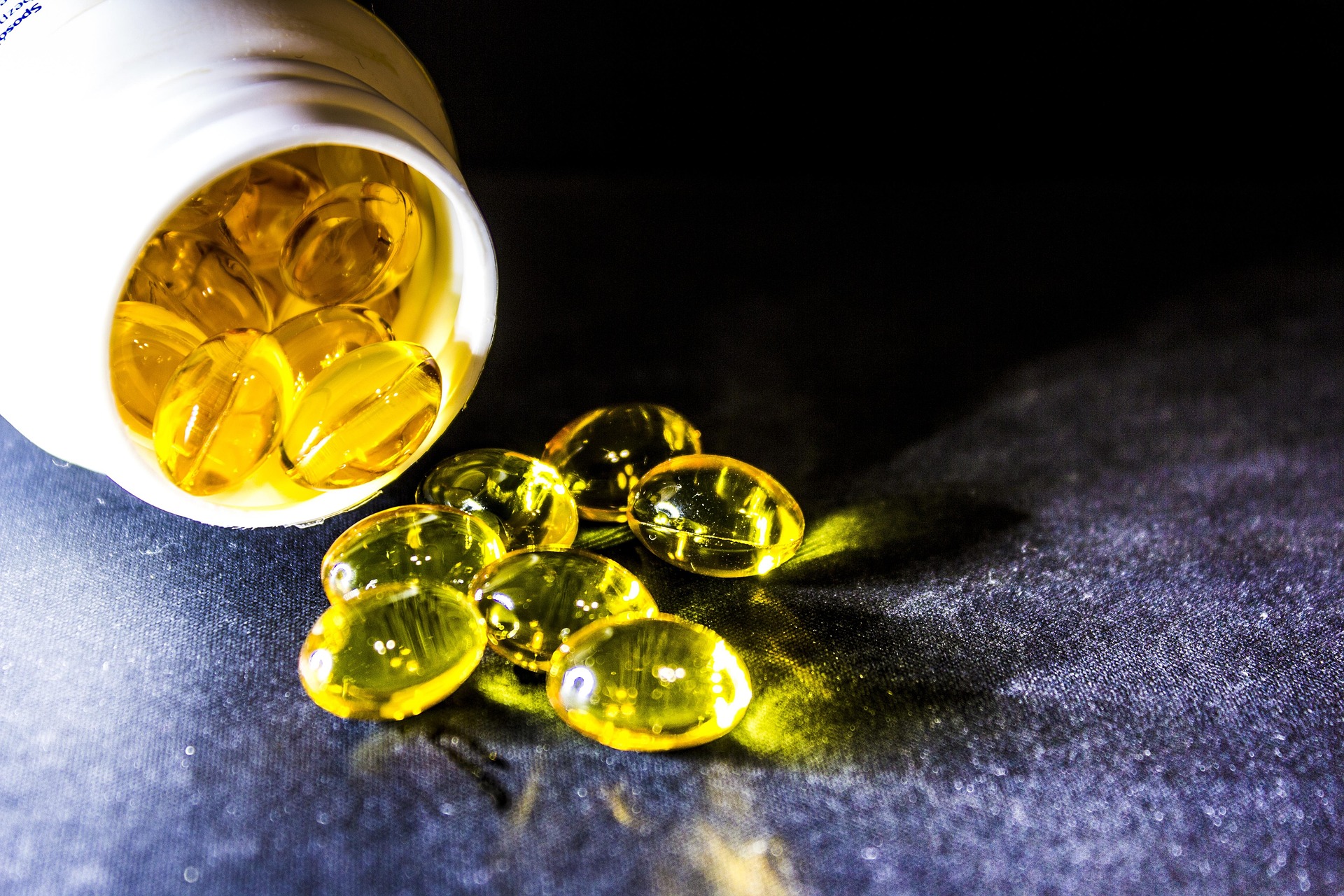 Acizii grași omega-3, în special EPA și DHA, sunt nutrienți esențiali implicați în funcționarea creierului. foto: pixabay.com