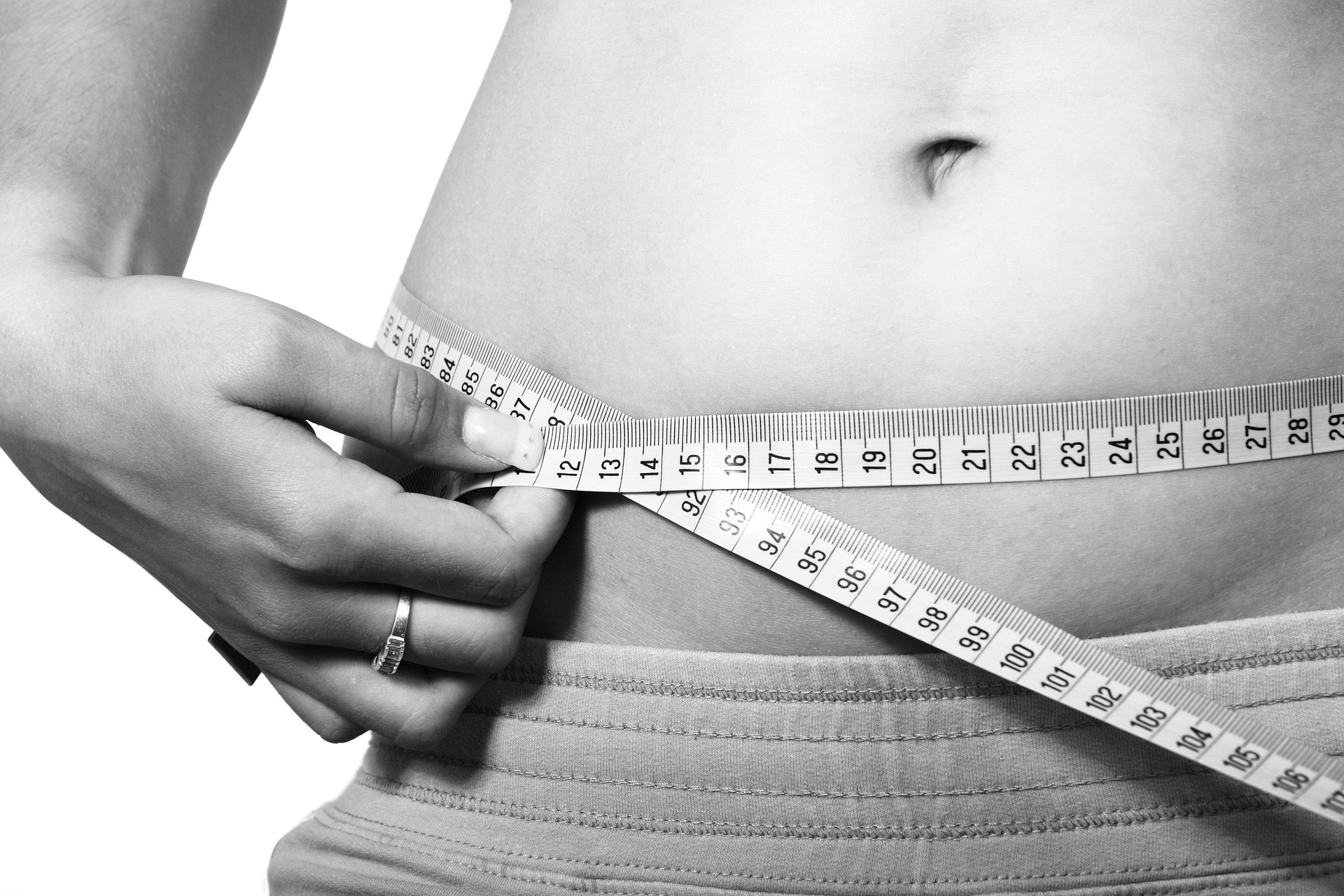 La nivel global, aproximativ 4 din 10 adulți se confruntă cu această problemă. foto: pexels.com