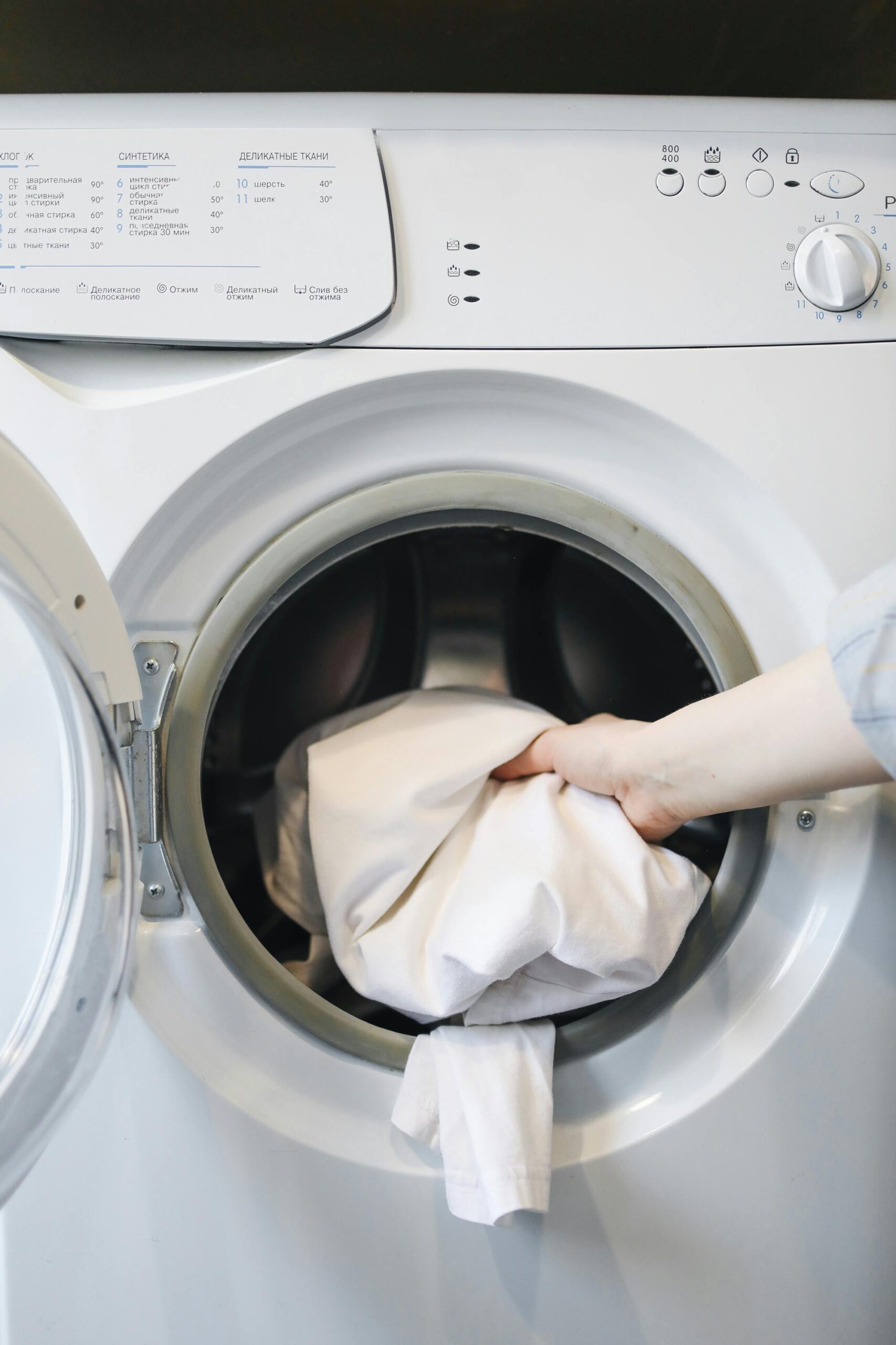 Obiceiul de a porni mașina de spălat aproape zilnic a devenit mai comun decât credem. foto: pexels.com