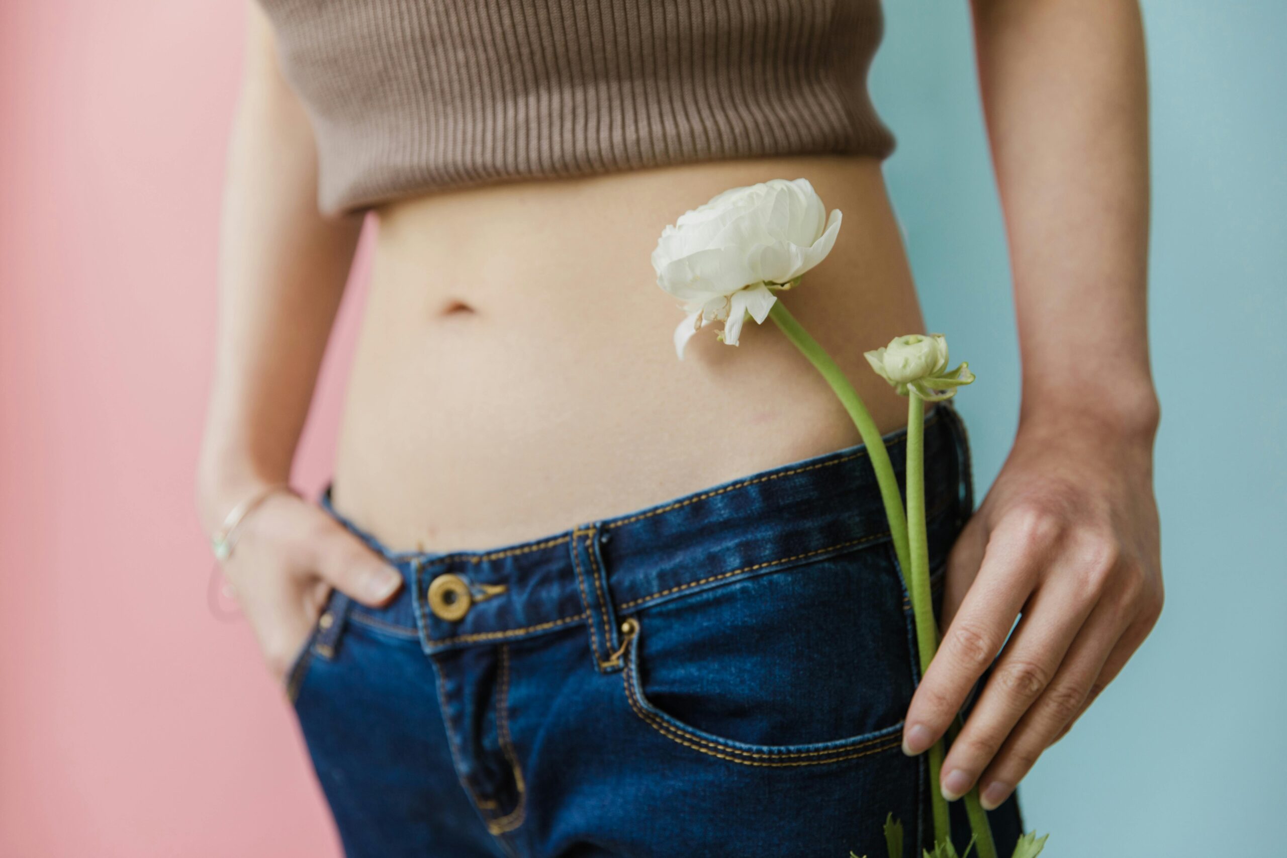 Hormonul Fibroblast Growth Factor 21 (FGF21) joacă un rol-cheie în adaptarea organismului la schimbările din dietă. Foto: pexels.com