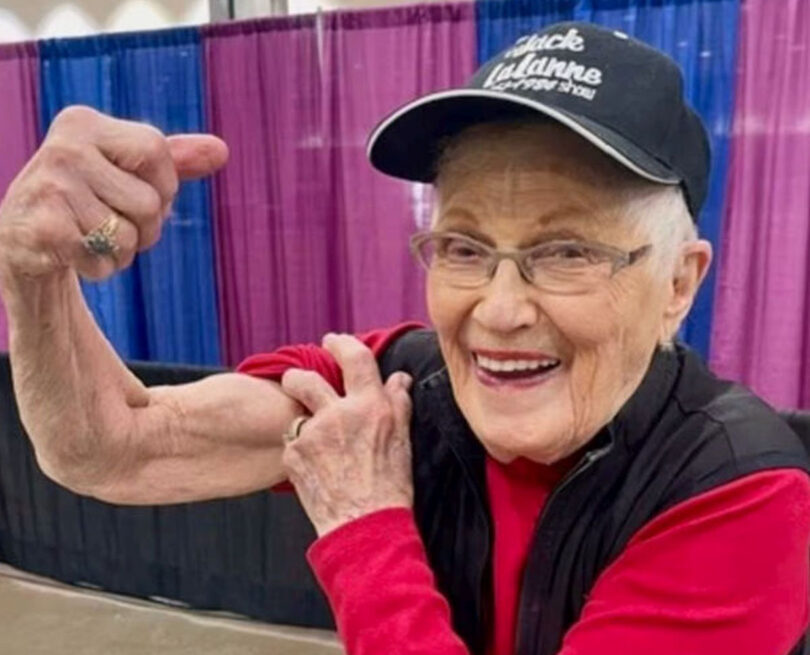 Elaine LaLanne, supranumită „Prima Doamnă a Fitnessului”, dezvăluie rutina zilnică de exerciții la vârsta de 100 de ani