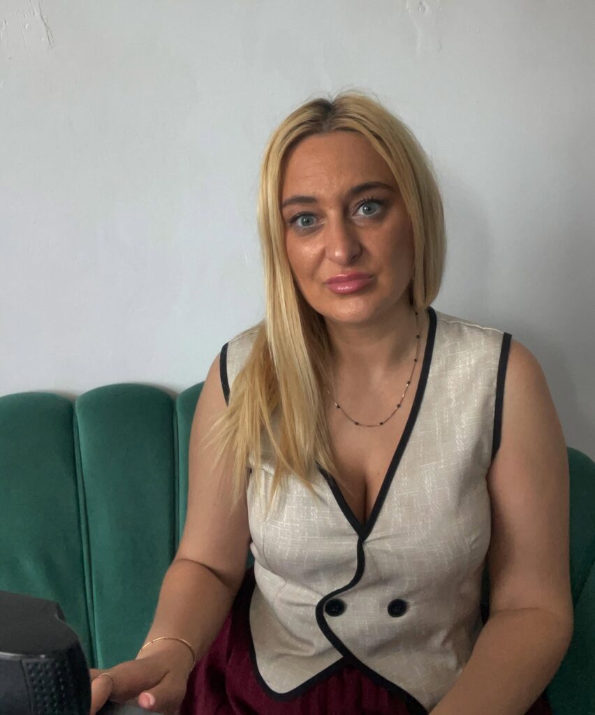  Diana Bordeianu, psiholog clinician, psihoterapeut.
Sursa foto: Facebook