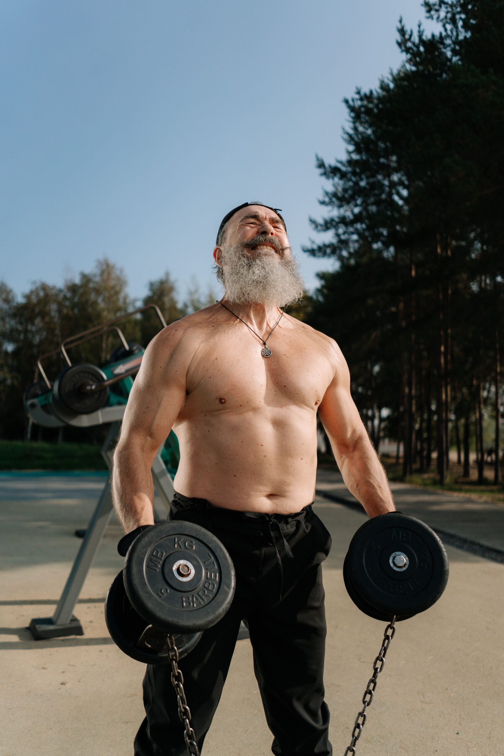 Antrenamentele de forță ar putea avea un impact și mai mare asupra longevității. Foto: pexels.com