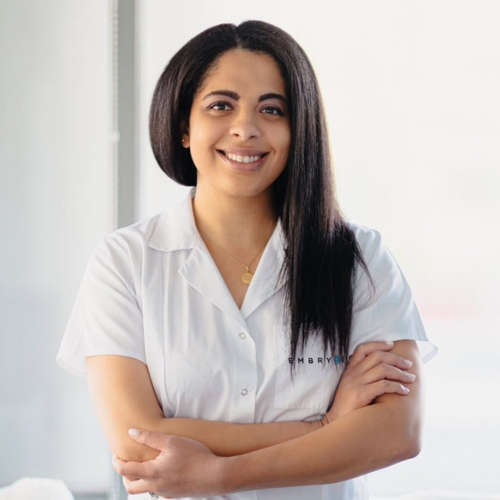  Cristiana Odukoya, medic specialist obstetrică-ginecologie cu supraspecializare în infertilitate de cuplu și reproducere umană asistată.
Sursa foto: Facebook