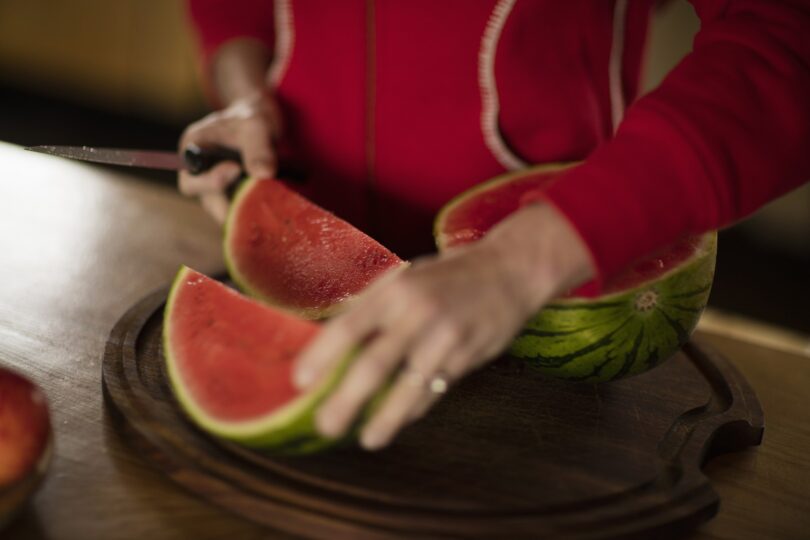 Cât pepene verde poți mânca într-o zi și ce beneficii are pentru sănătate. Atenție, dacă suferi de aceste afecțiuni, ai grijă la cantitatea consumată EXCLUSIV