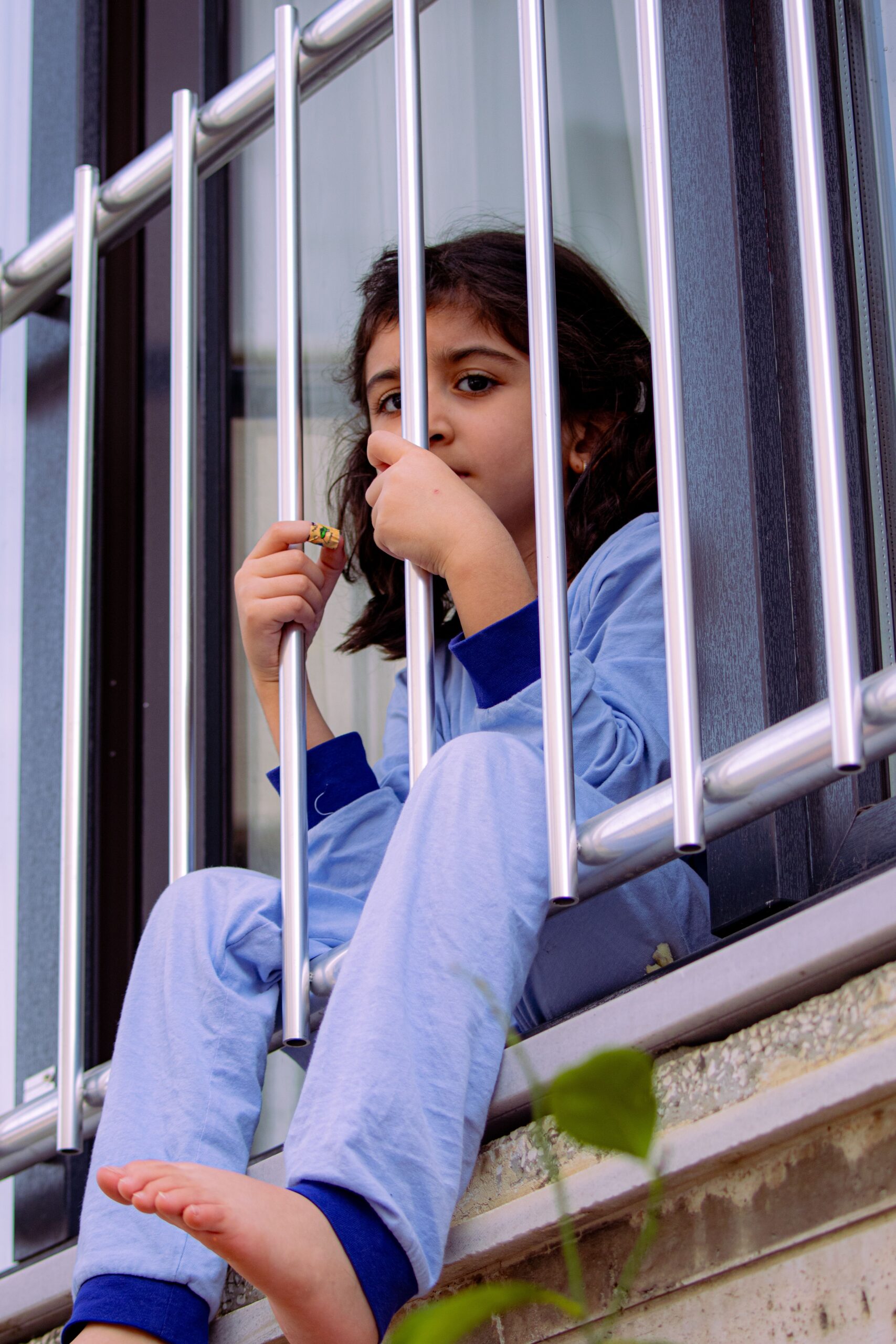 O treime dintre copii au dificultăți în a se concentra, a urma instrucțiuni și a-și controla impulsurile sau emoțiile. Foto: pexels.com