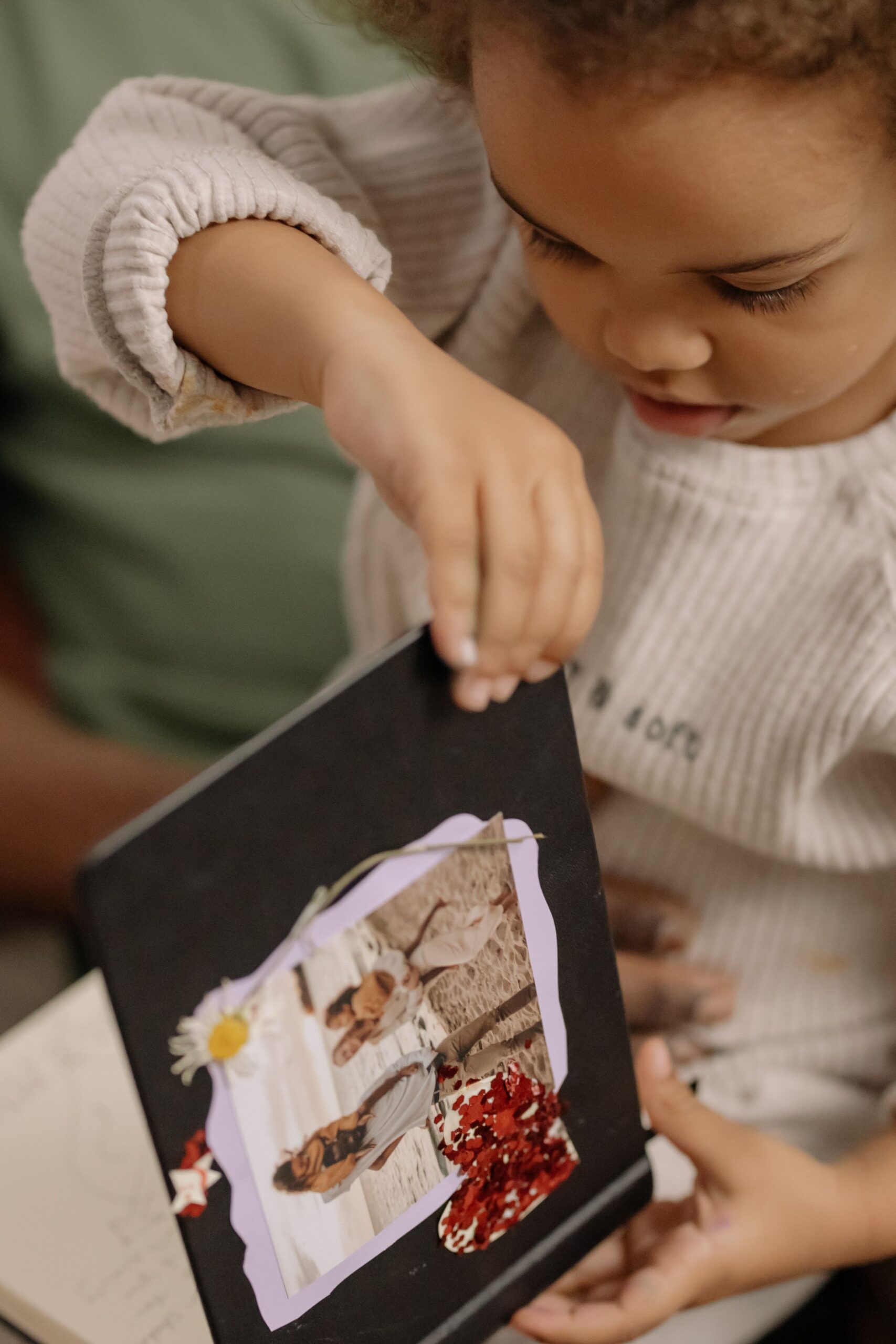 Hipocampul este deja „pregătit” încă de la începutul vieții, însă funcționează foarte diferit față de creierul unui adult. Foto: pexels.com