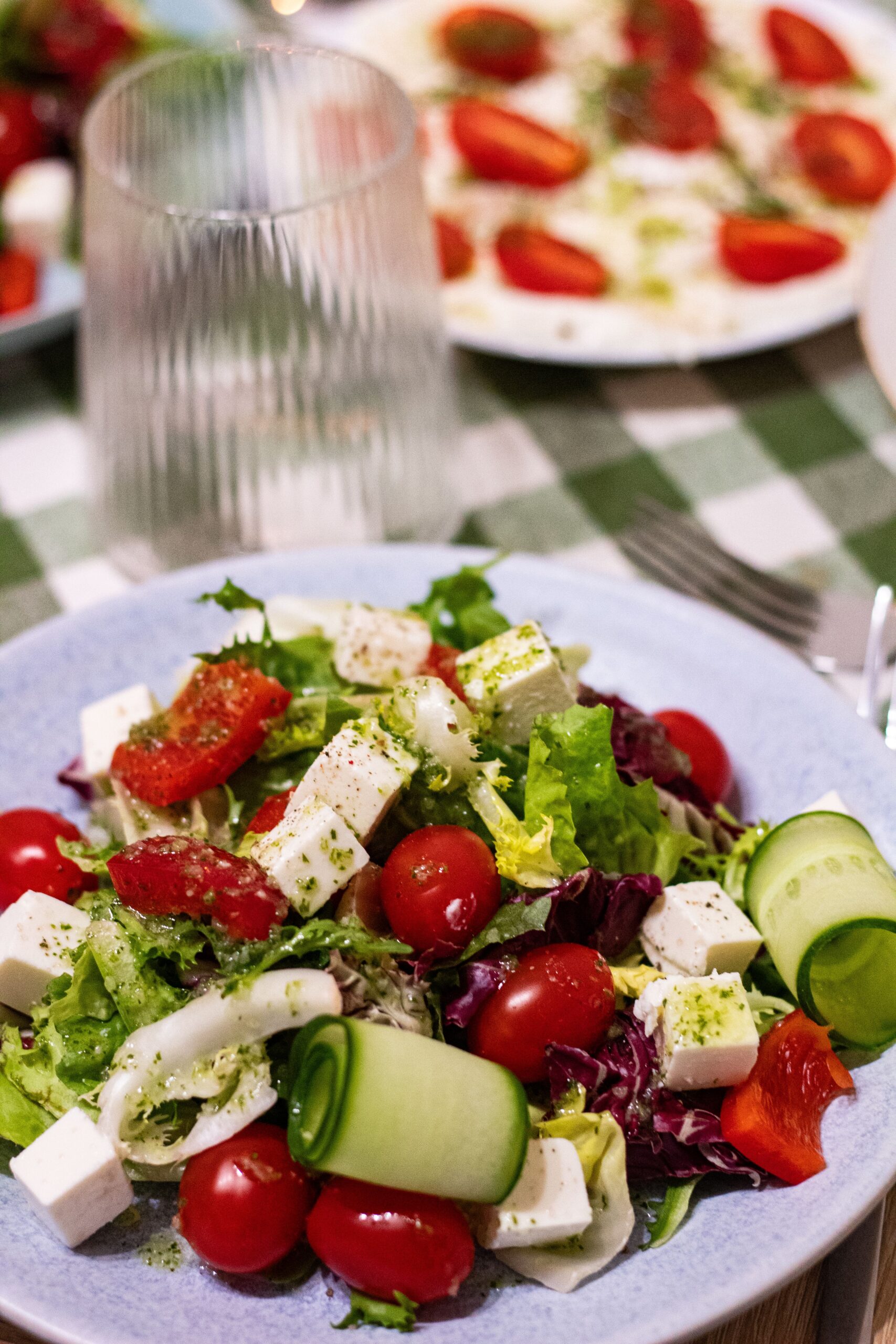 Studiul a urmărit modul în care dieta mediteraneeană verde influențează mecanismele moleculare din organism. Foto: pexels.com