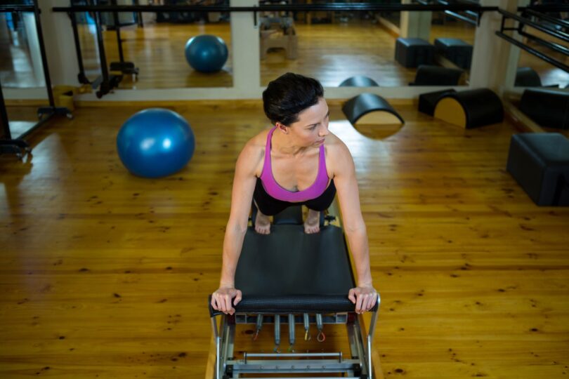 Poți slăbi doar făcând Pilates? Andreea Stafie, antrenor și nutriționist, a demontat cele mai răspândite mituri despre acest tip de antrenament EXCLUSIV