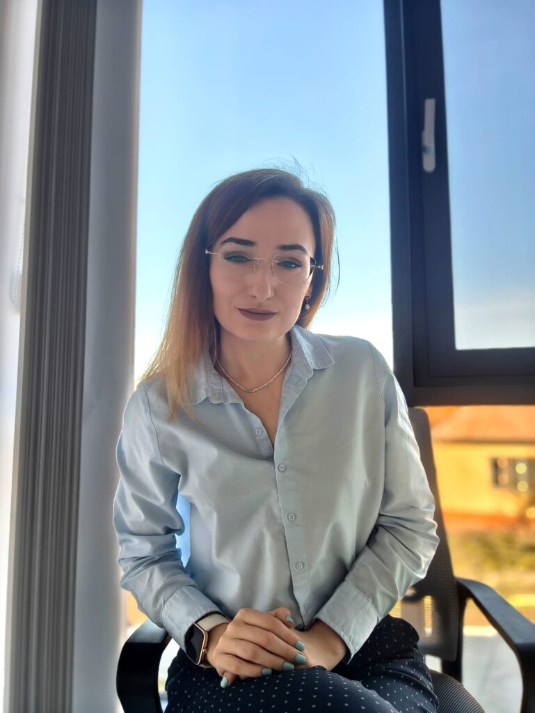 Bianca Ghiuruțan, nutriționist-dietetician autorizat.
Sursa foto: Instagram